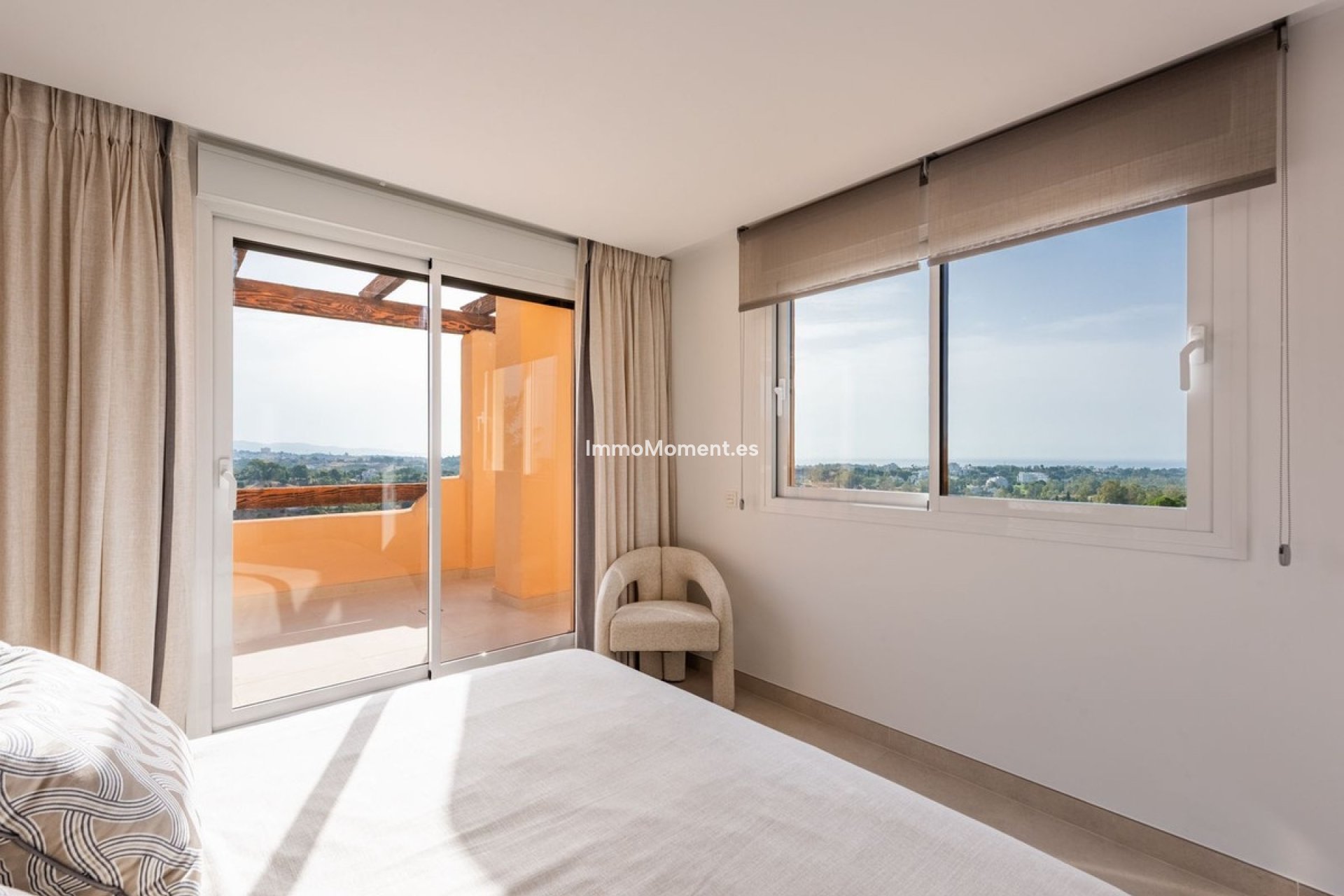 Revente - Appartement - Estepona  - Atalaya