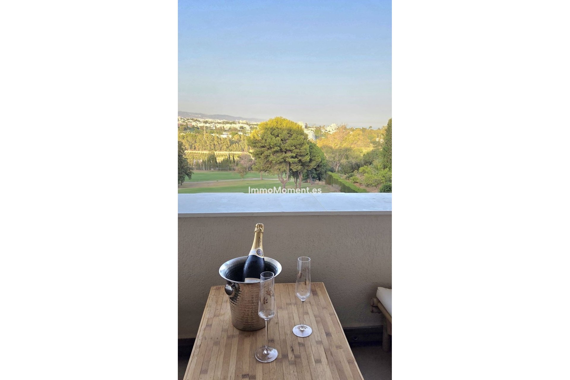 Revente - Appartement - Estepona  - Atalaya