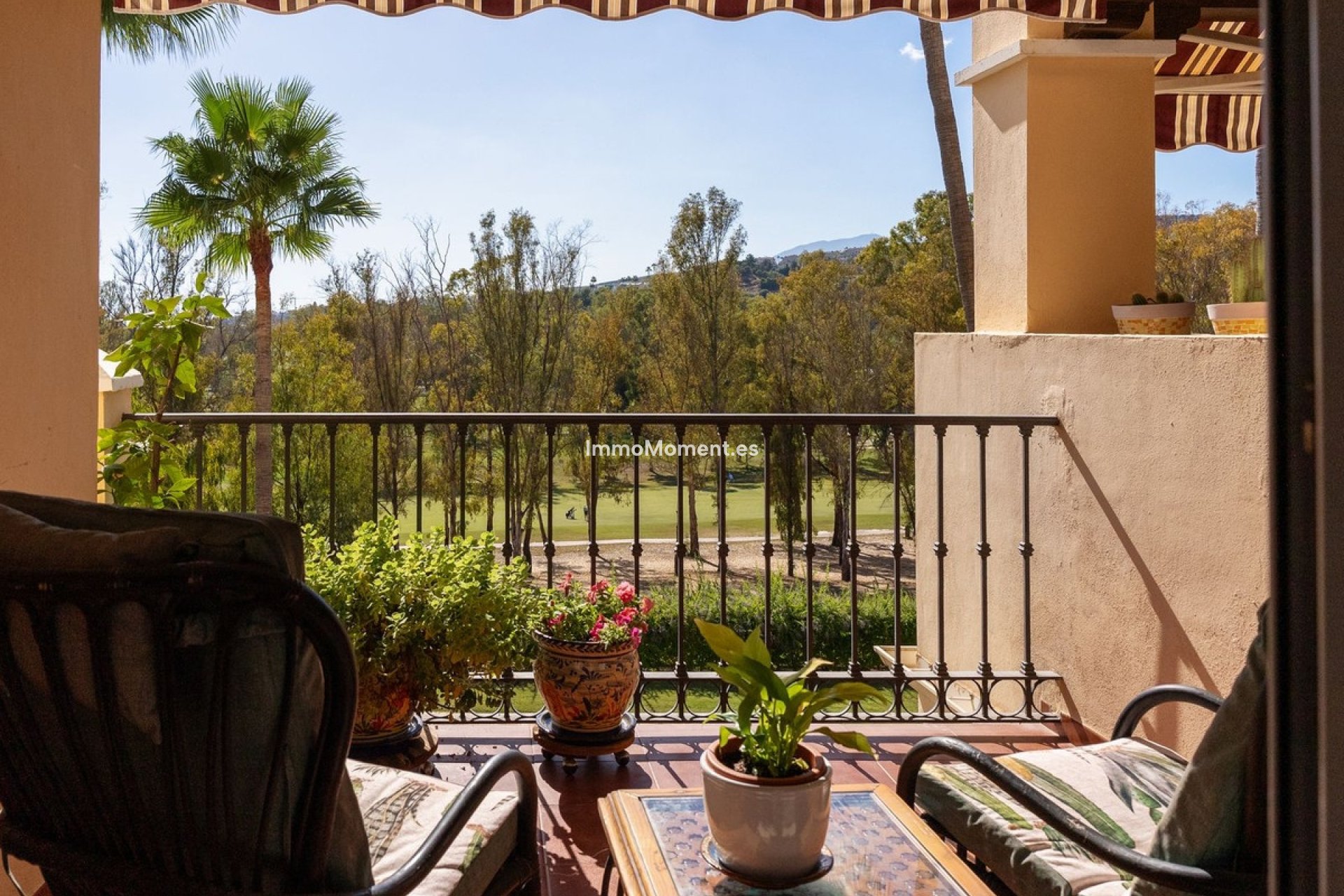 Revente - Appartement - Estepona  - Atalaya