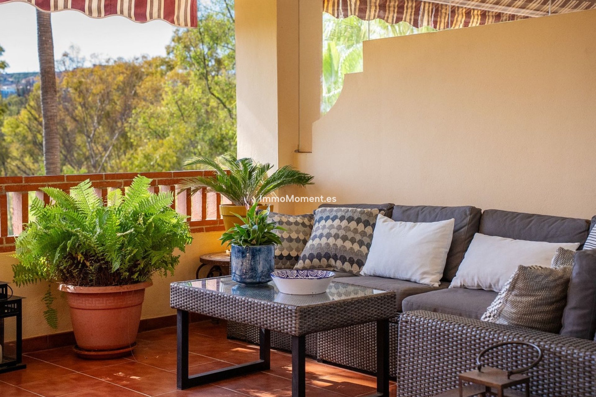Revente - Appartement - Estepona  - Atalaya
