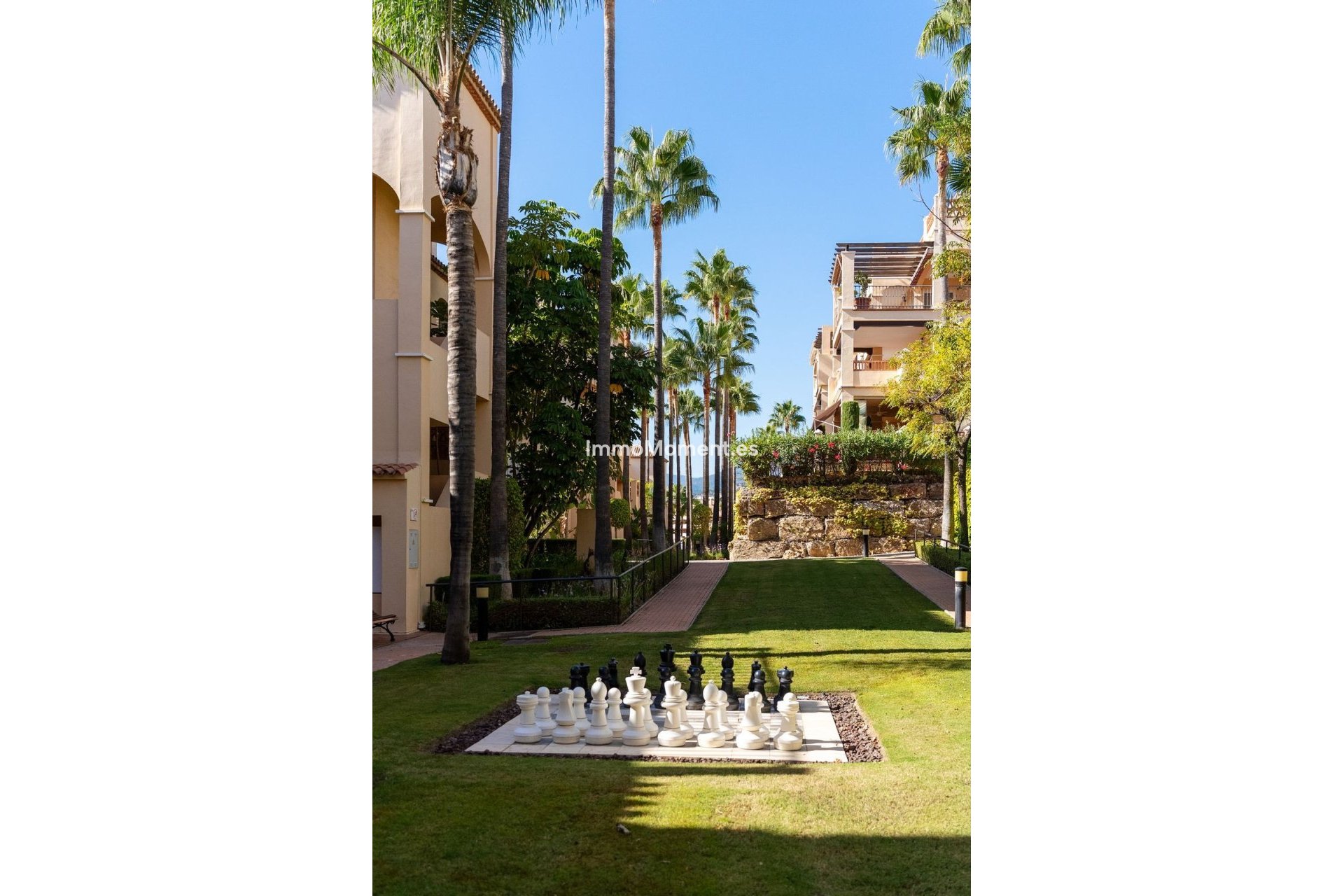 Revente - Appartement - Estepona  - Atalaya
