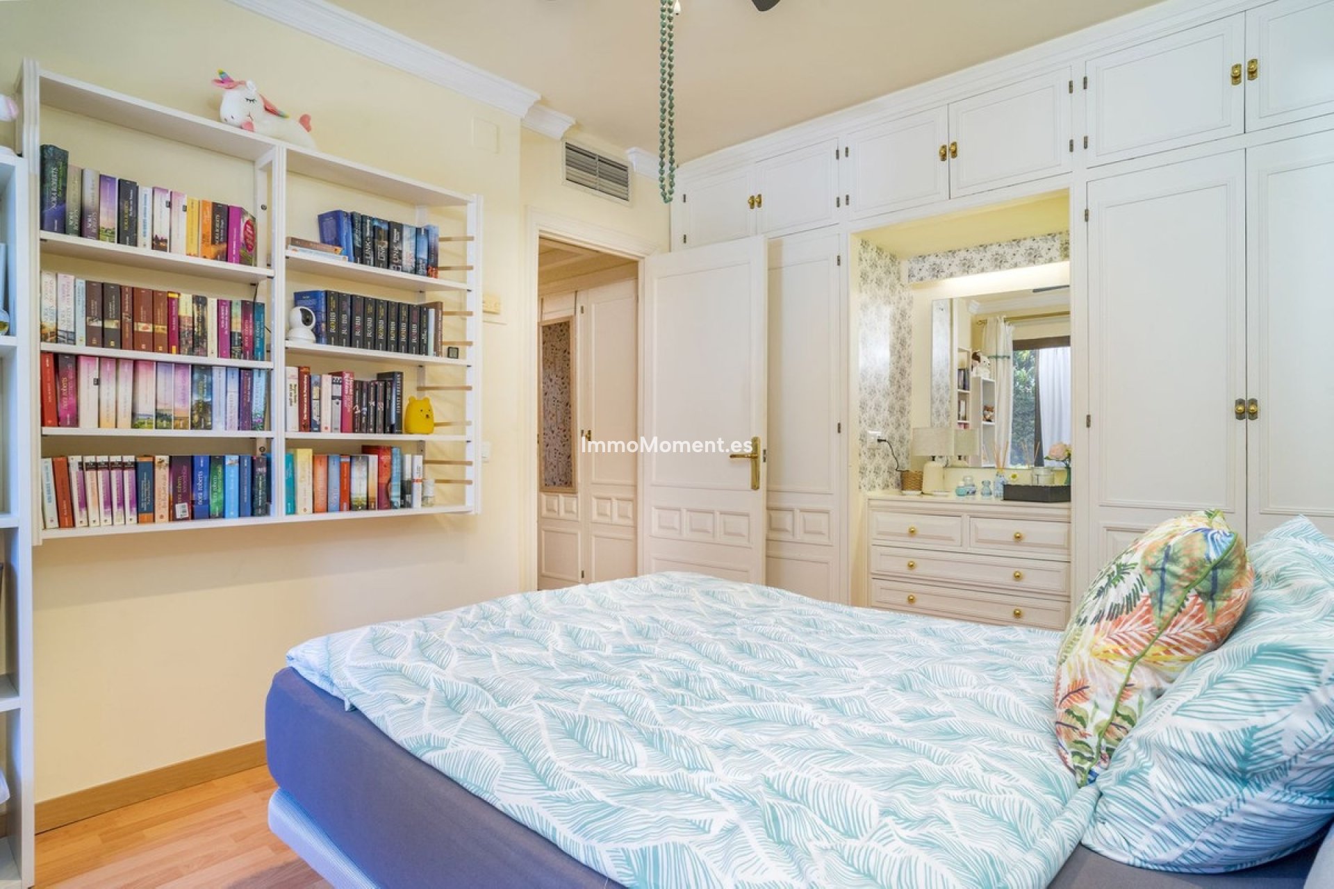 Revente - Appartement - Estepona  - Atalaya