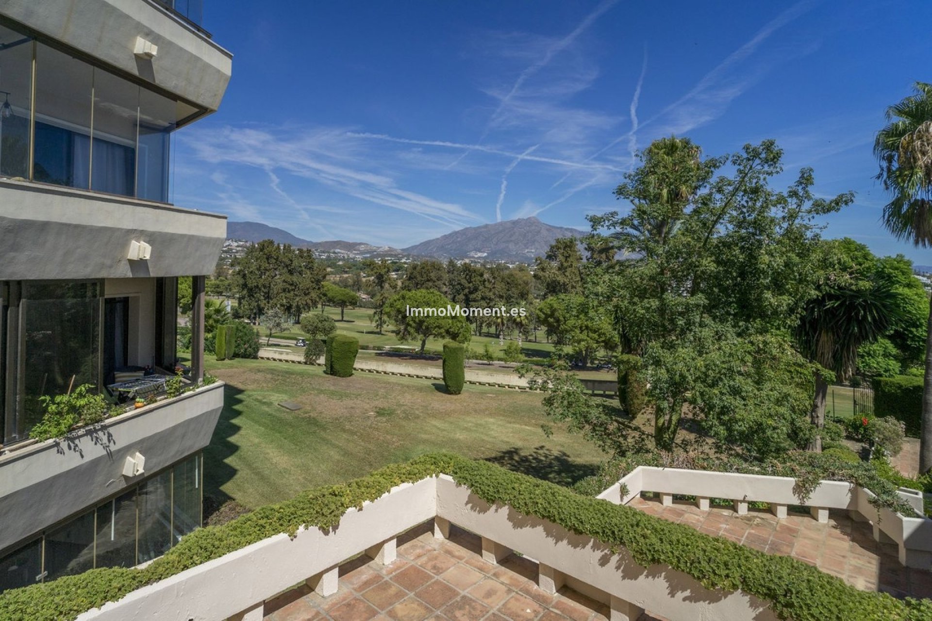 Revente - Appartement - Estepona  - Atalaya