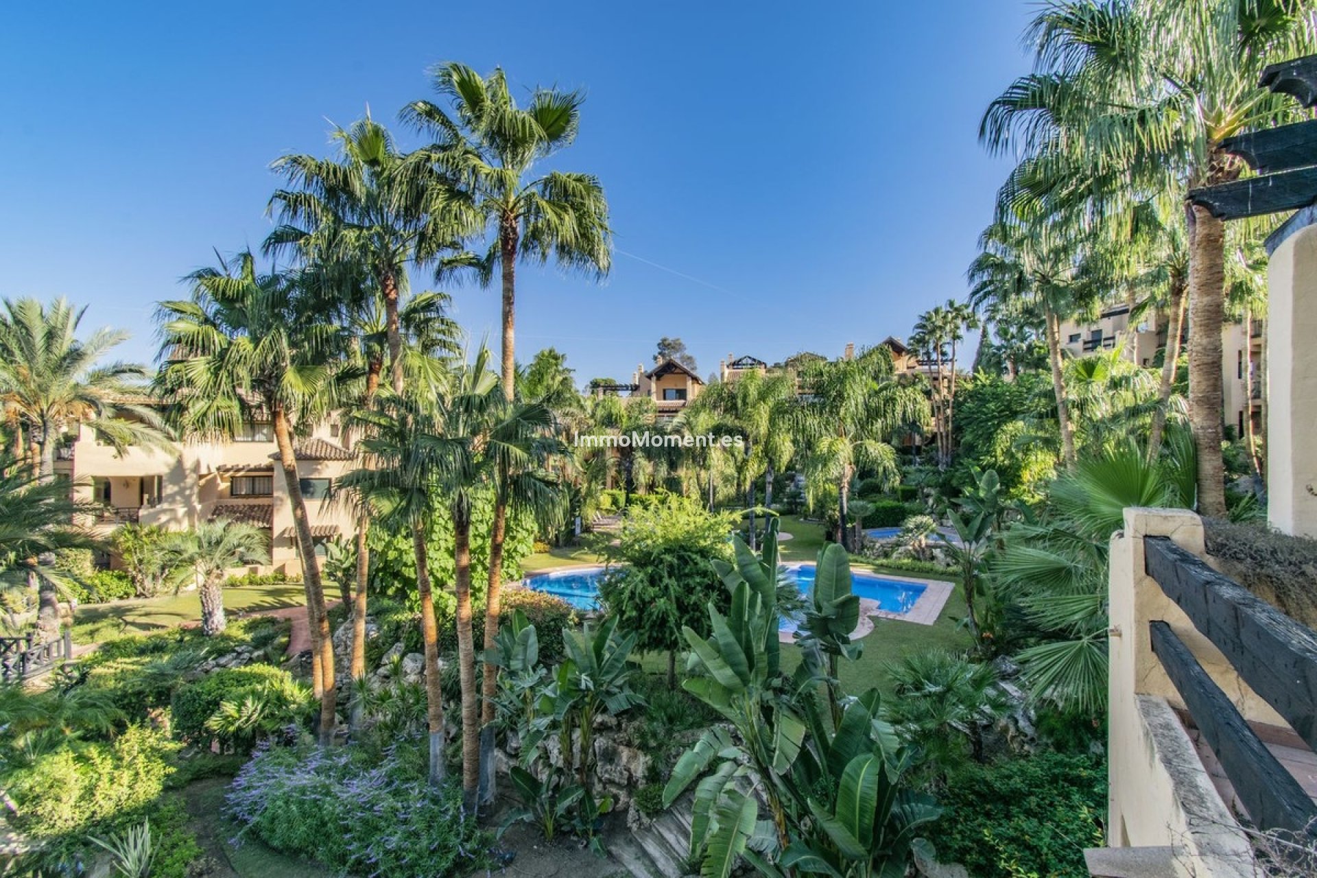Revente - Appartement - Estepona  - Atalaya