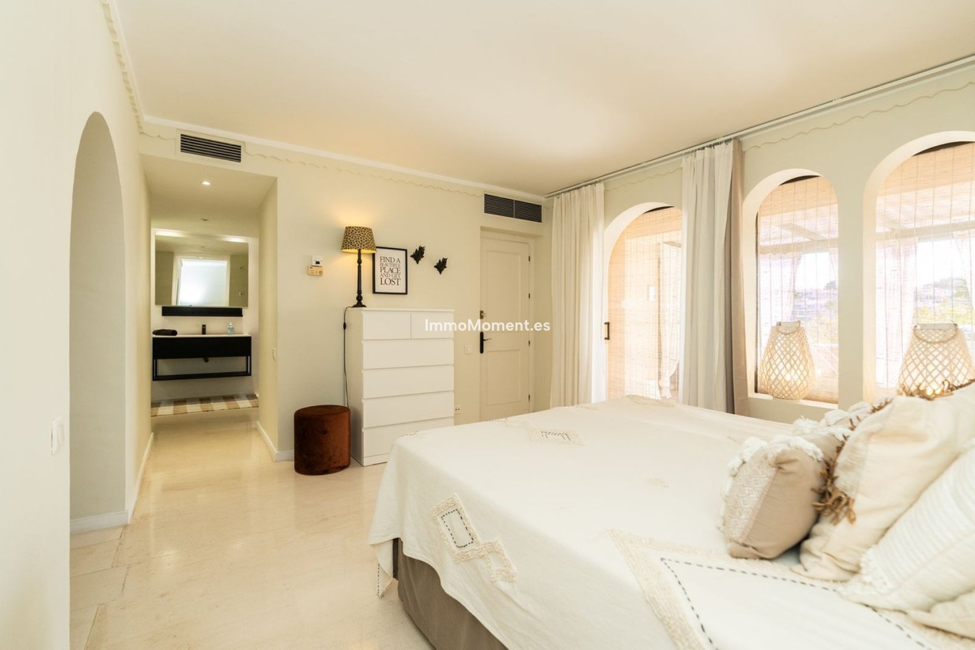 Revente - Appartement - Estepona  - Atalaya
