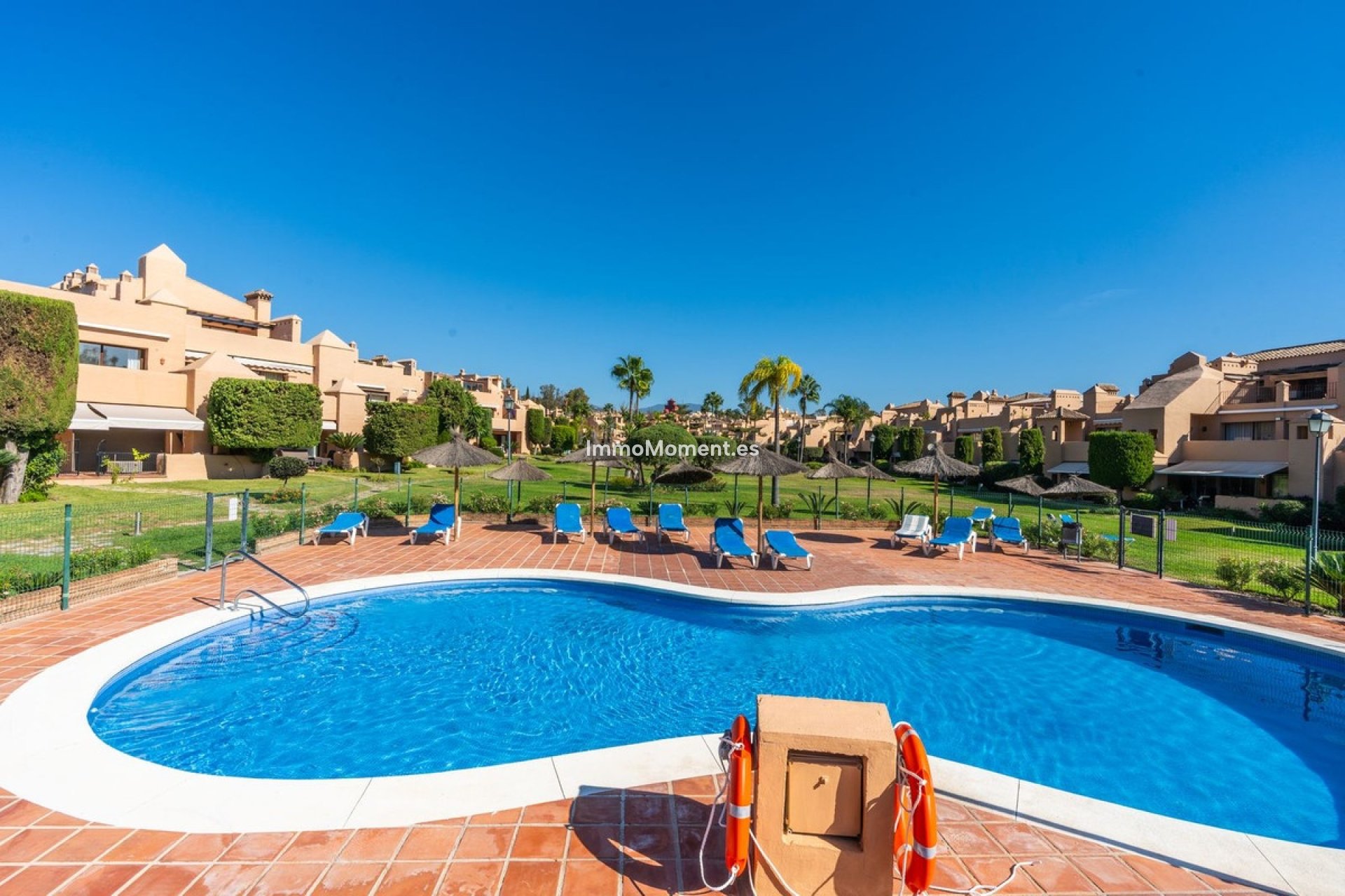 Revente - Appartement - Estepona  - Atalaya