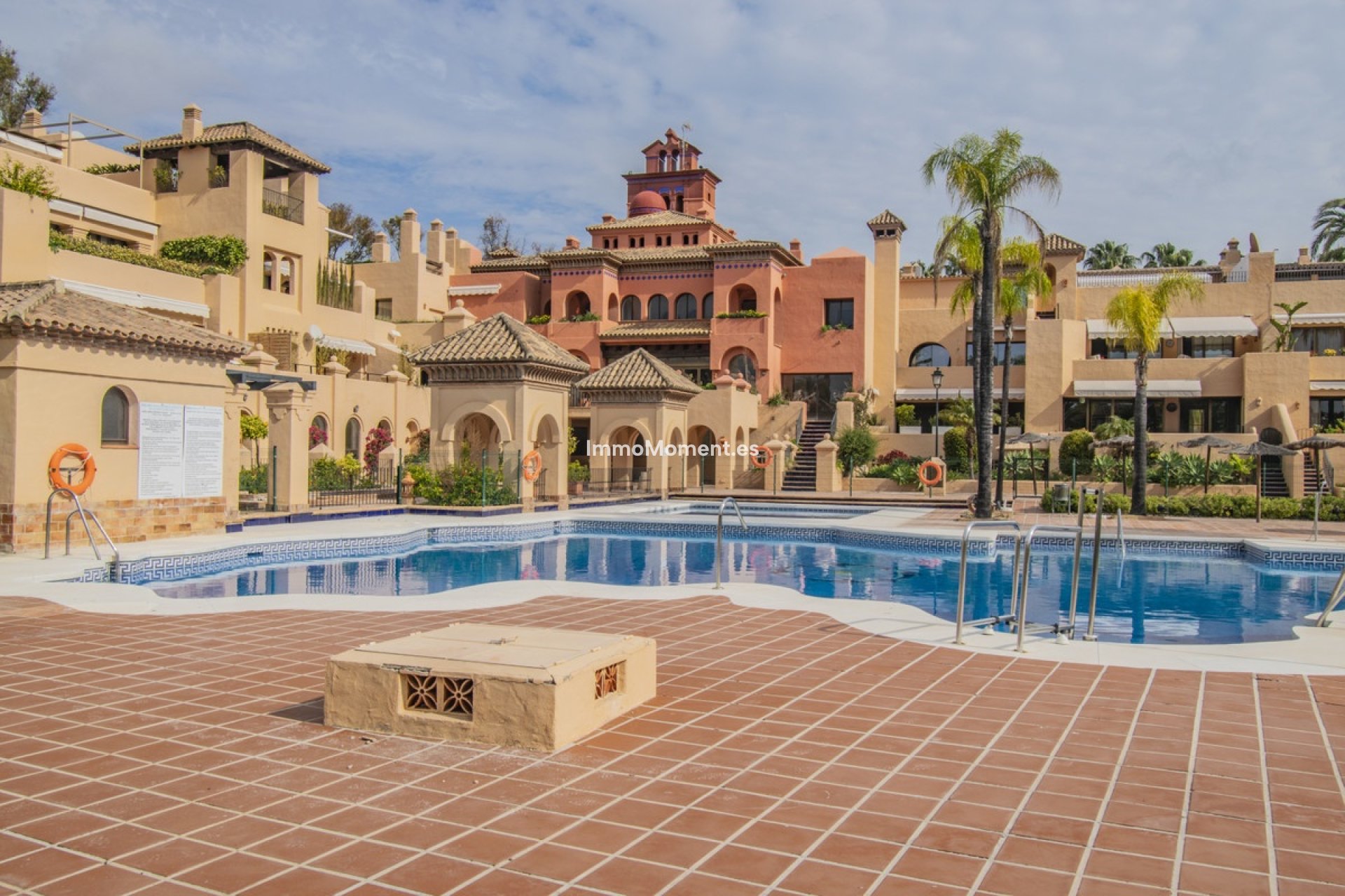 Revente - Appartement - Estepona  - Atalaya