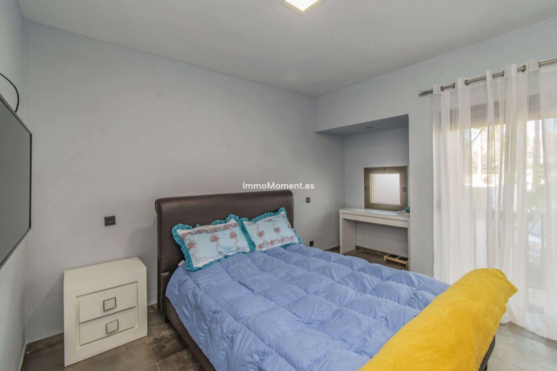 Revente - Appartement - Estepona  - Atalaya