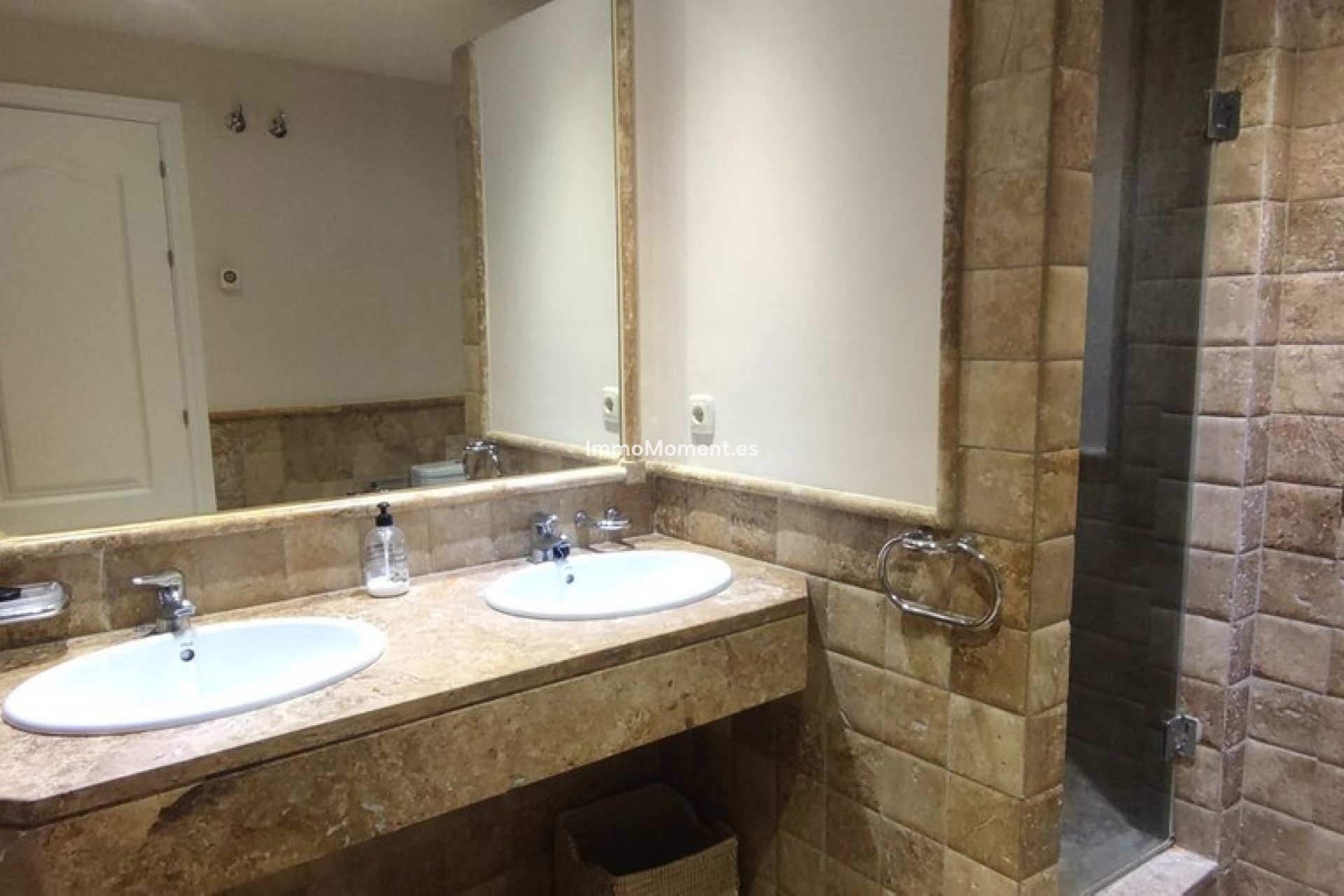 Revente - Appartement - Estepona  - Atalaya