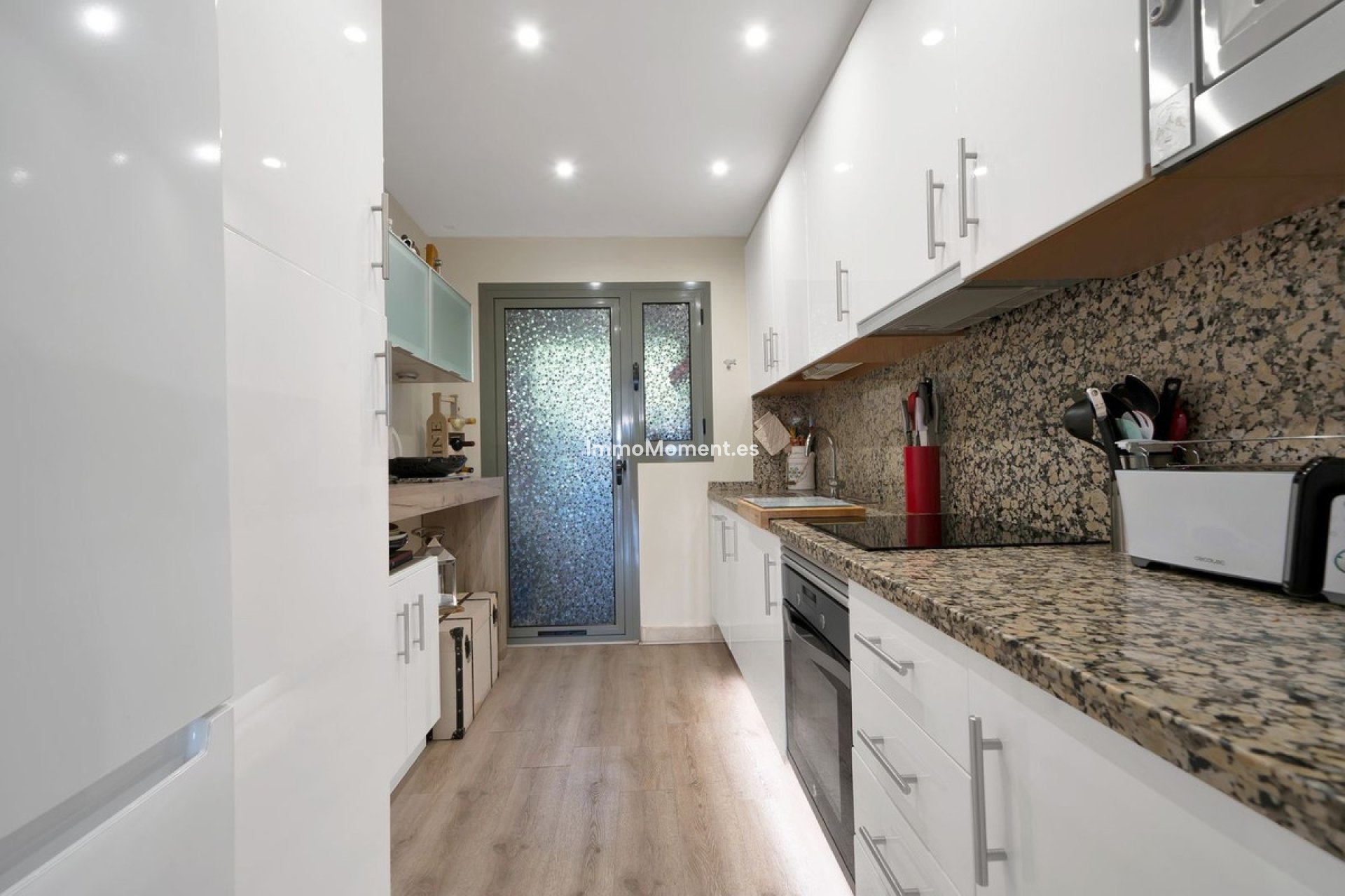 Revente - Appartement - Estepona  - Atalaya