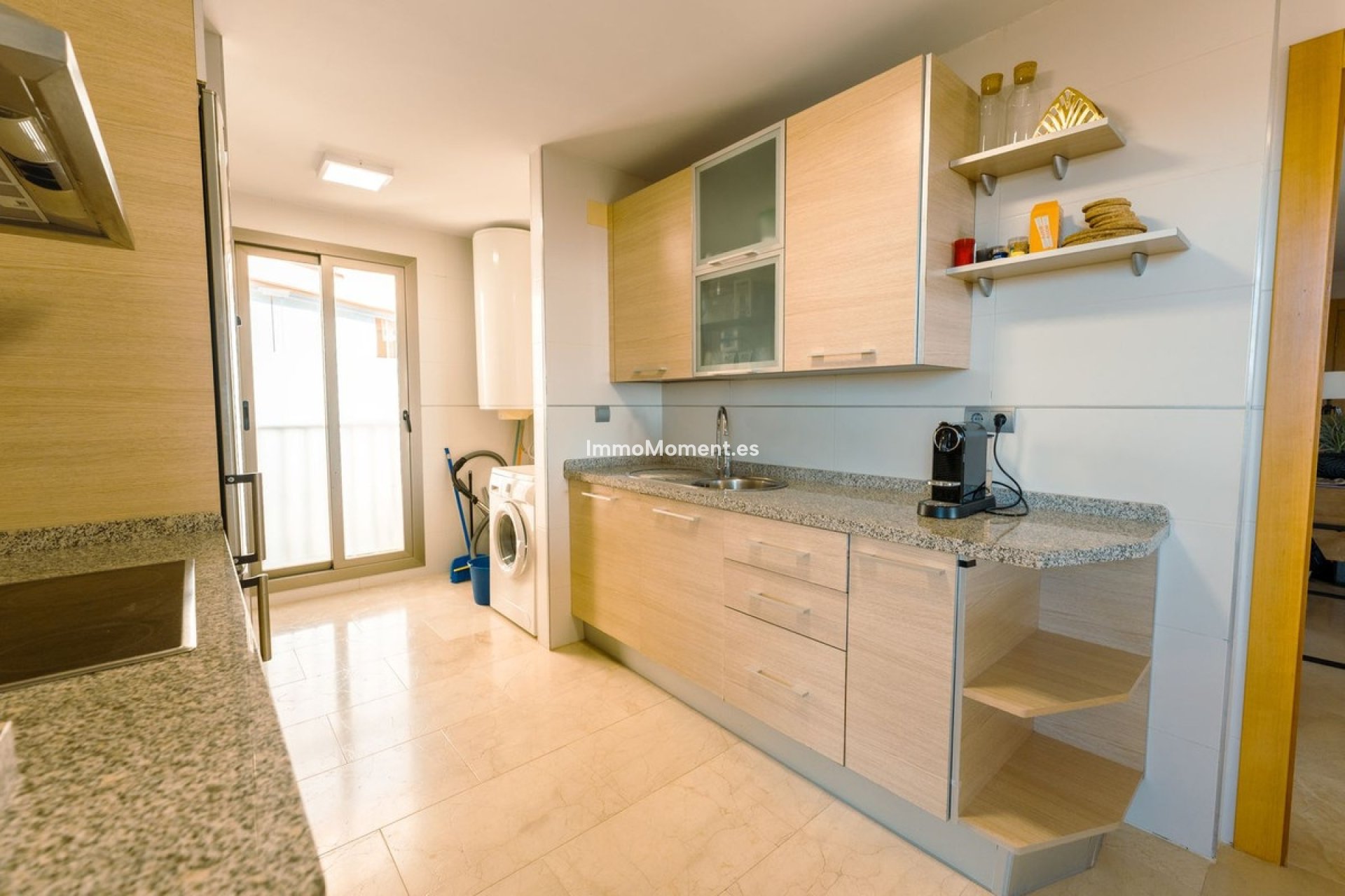 Revente - Appartement - Estepona  - Atalaya