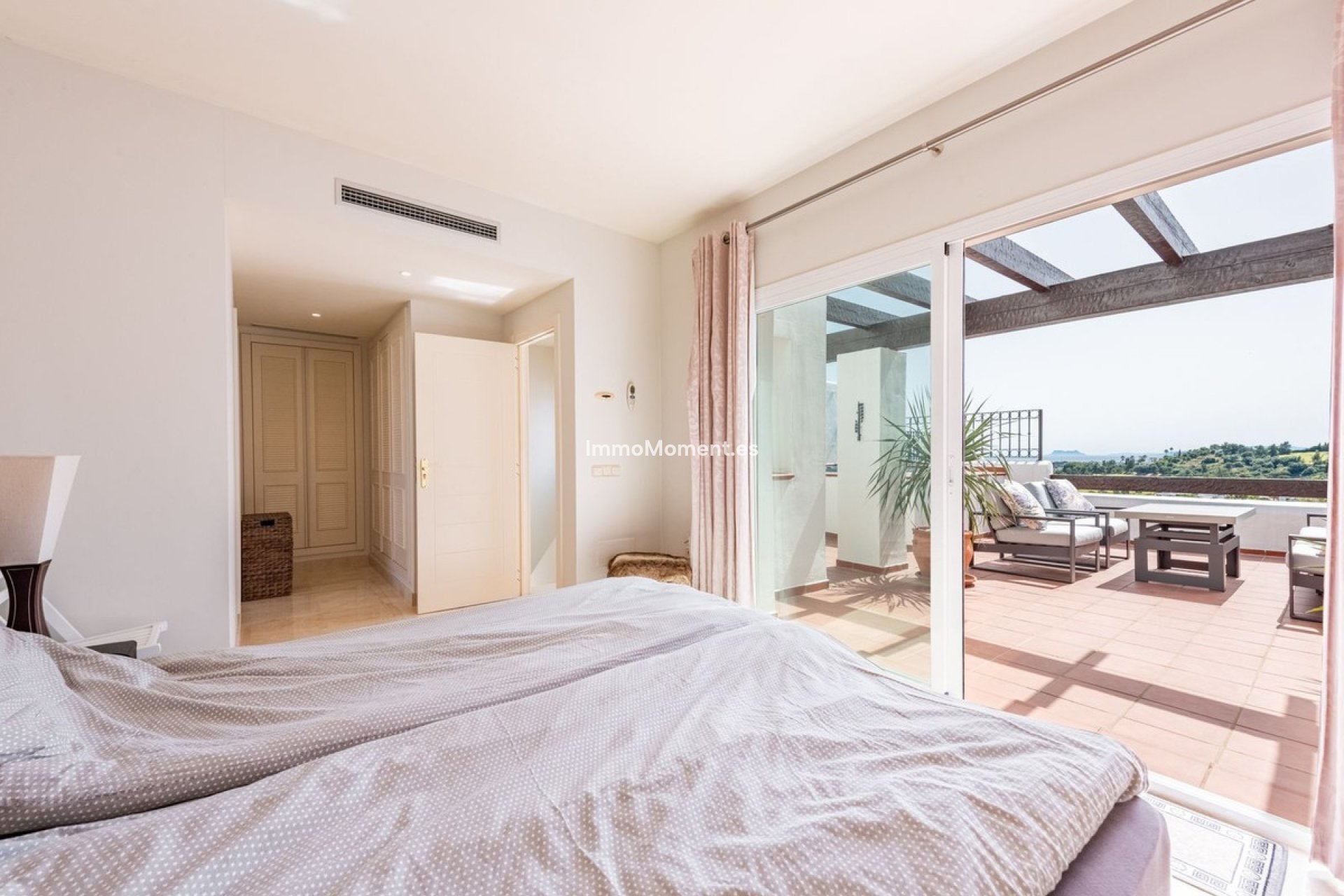 Revente - Appartement - Estepona  - Atalaya