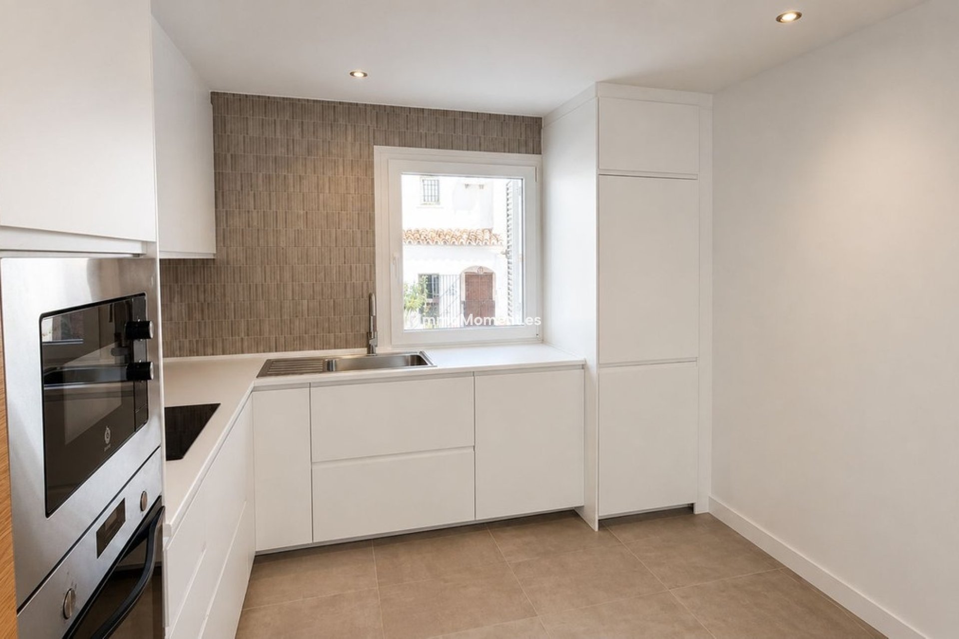 Revente - Appartement - Estepona  - Atalaya