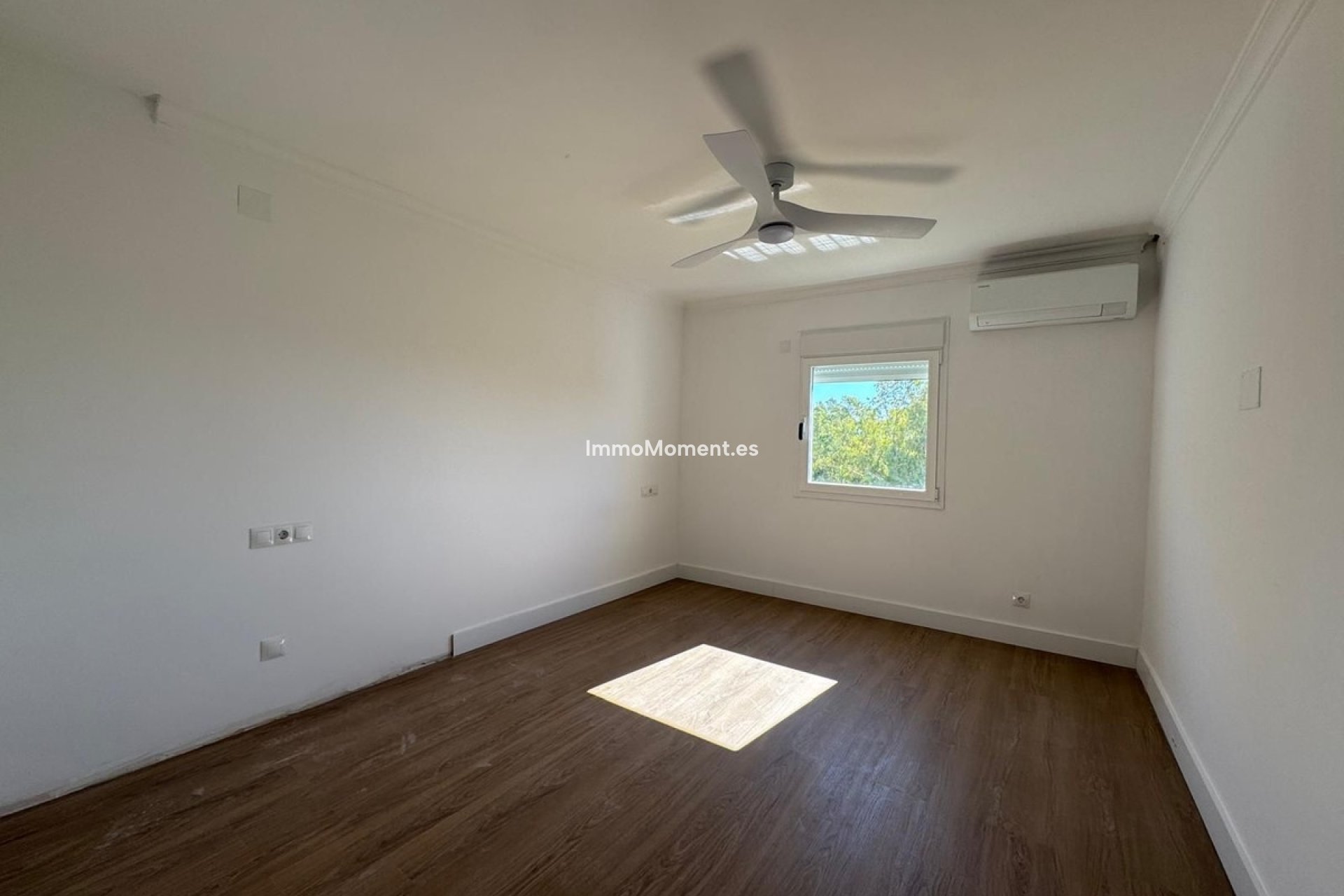 Revente - Appartement - Estepona  - Atalaya