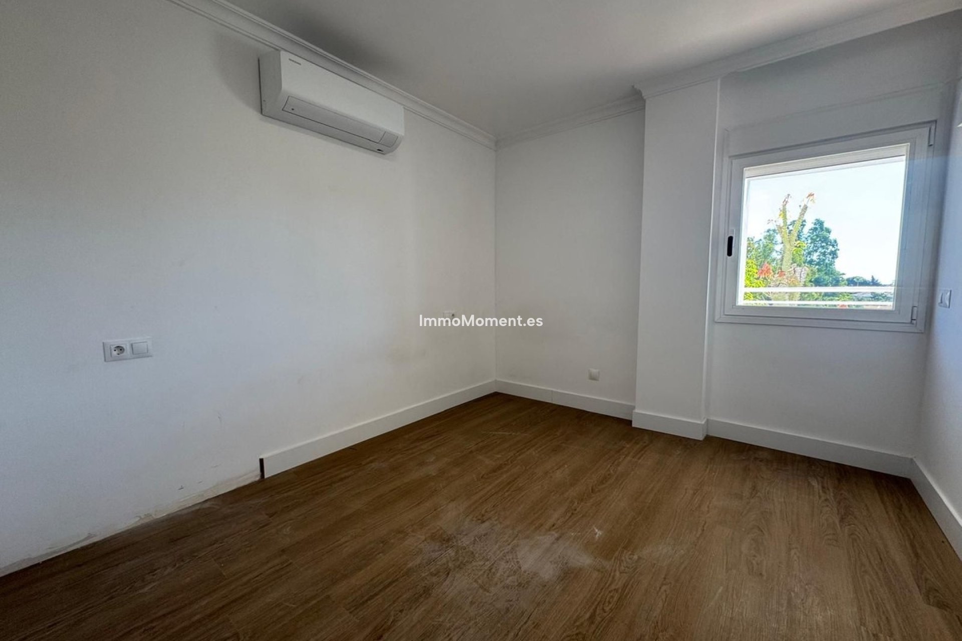 Revente - Appartement - Estepona  - Atalaya