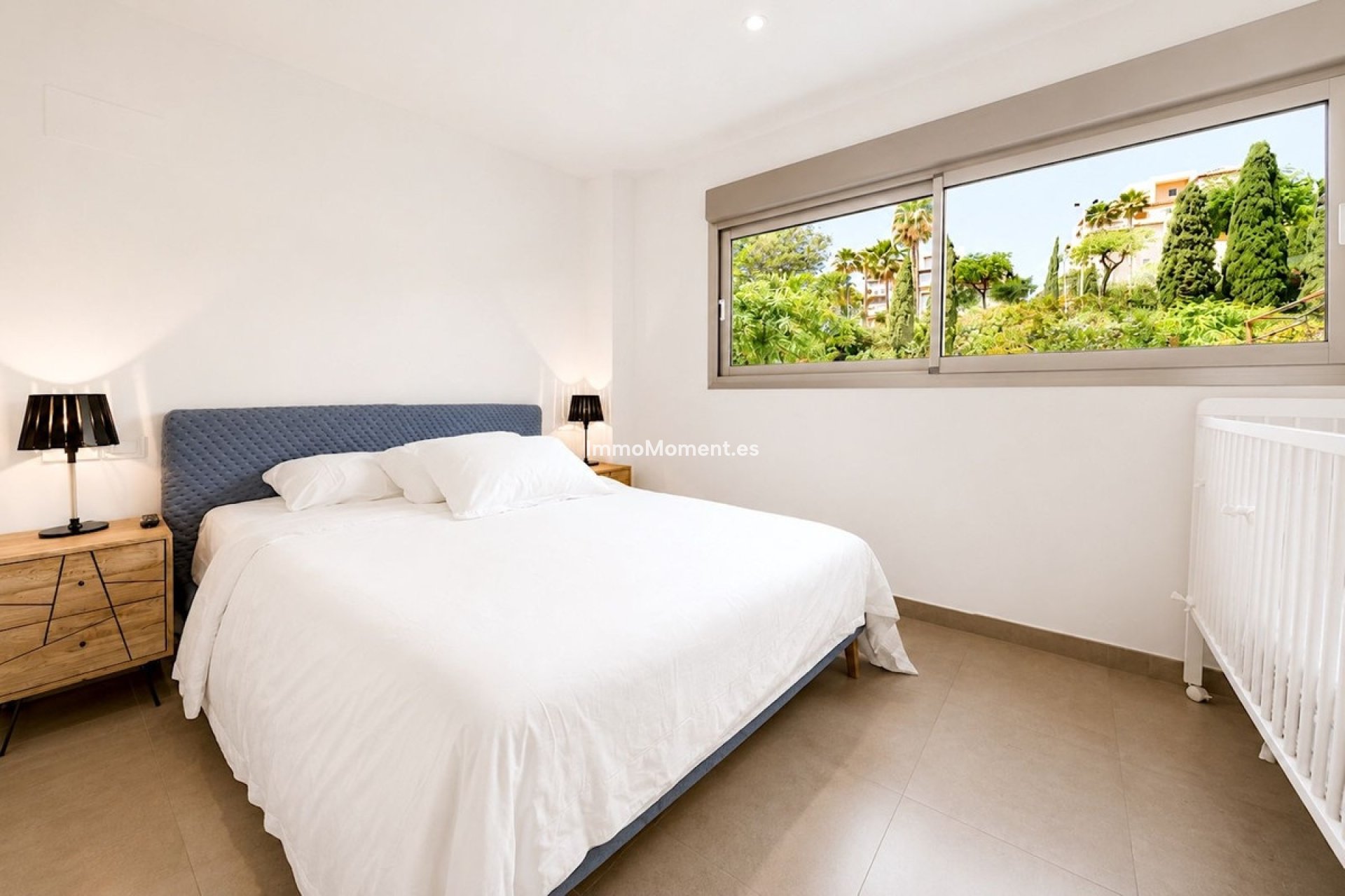 Revente - Appartement - Estepona  - Atalaya