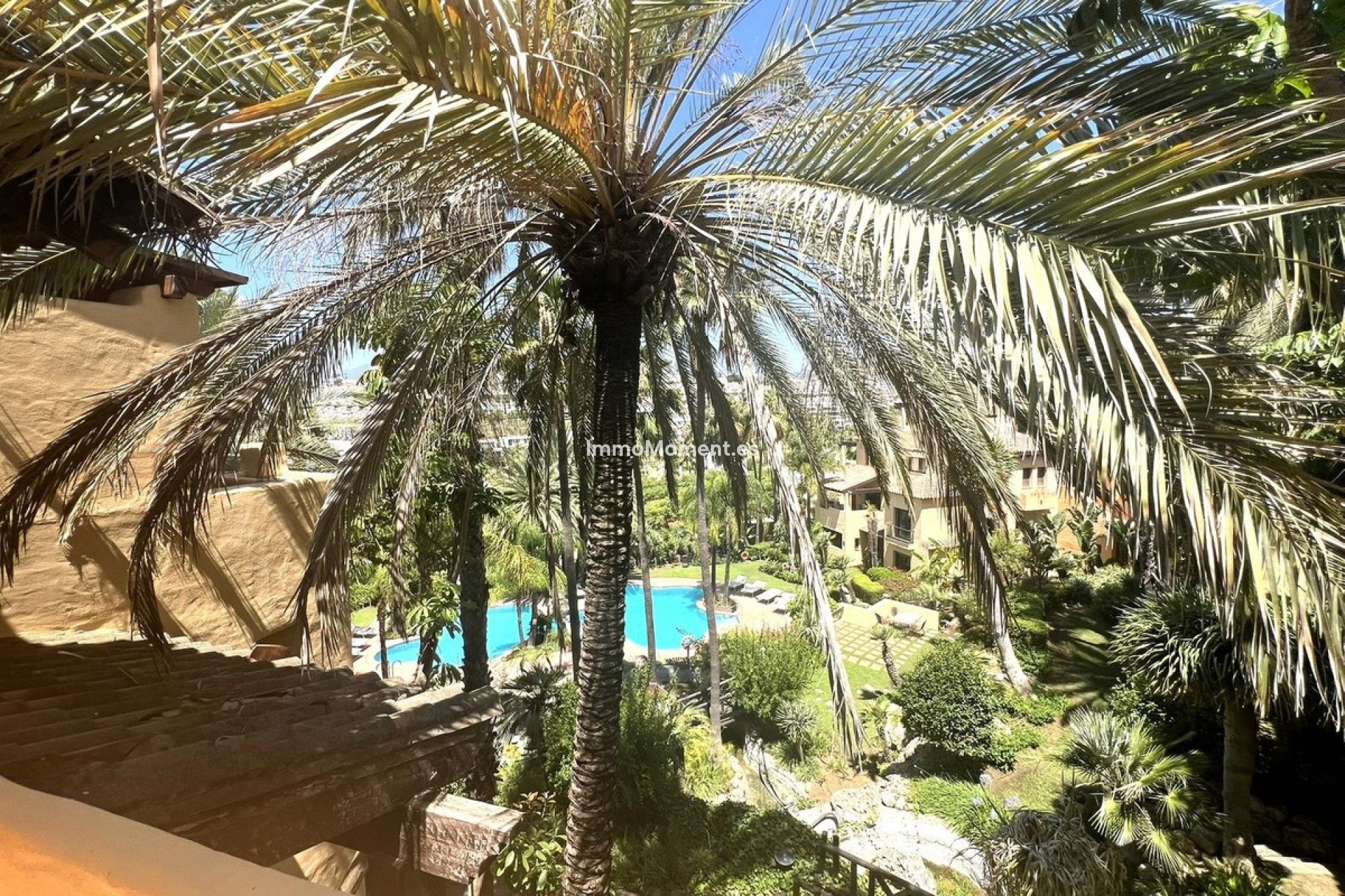 Revente - Appartement - Estepona  - Atalaya