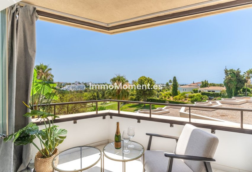 Revente - Appartement - Estepona  - Atalaya