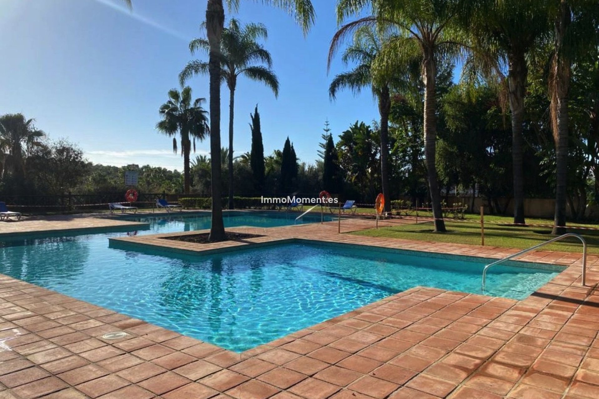 Revente - Appartement - Estepona  - Atalaya