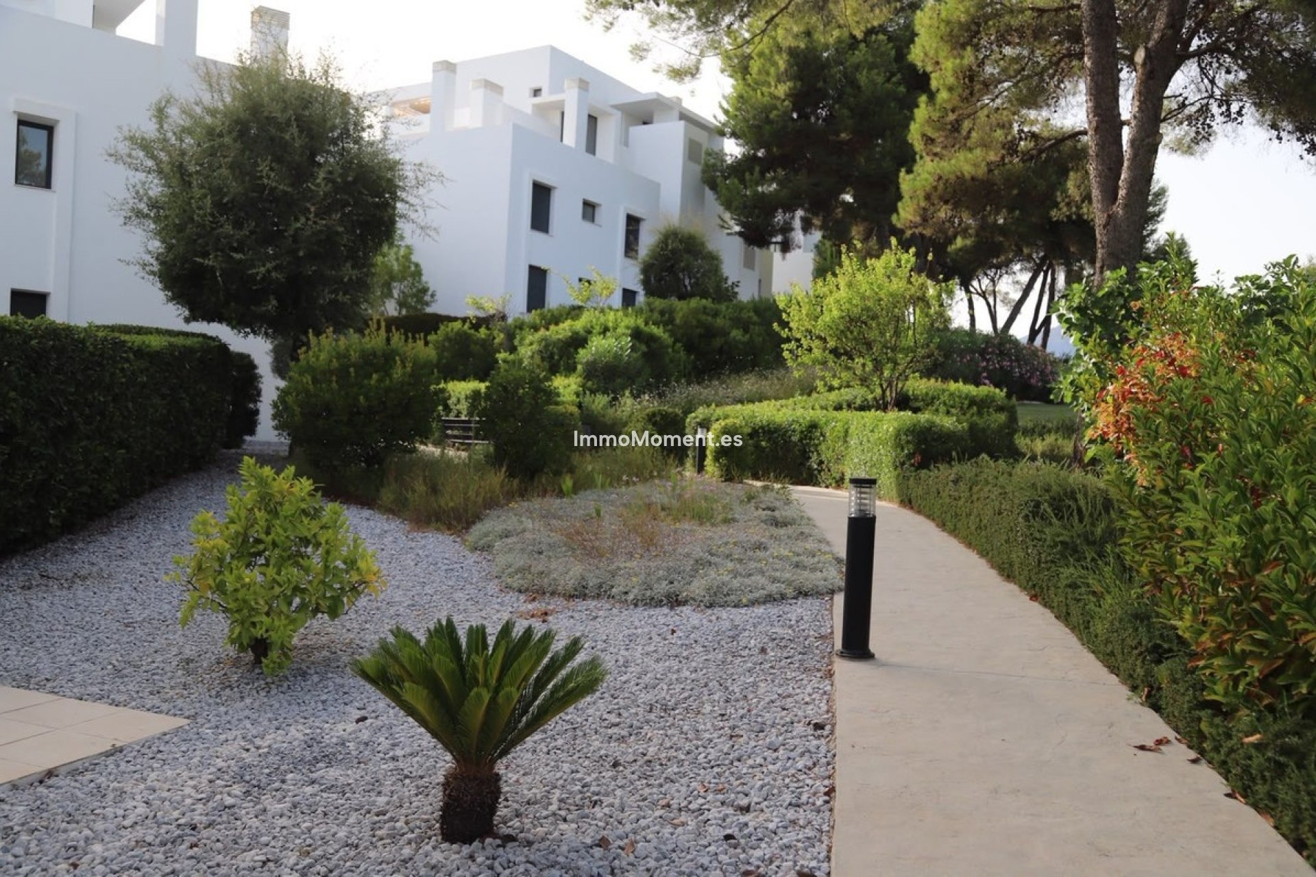 Revente - Appartement - Estepona  - Atalaya