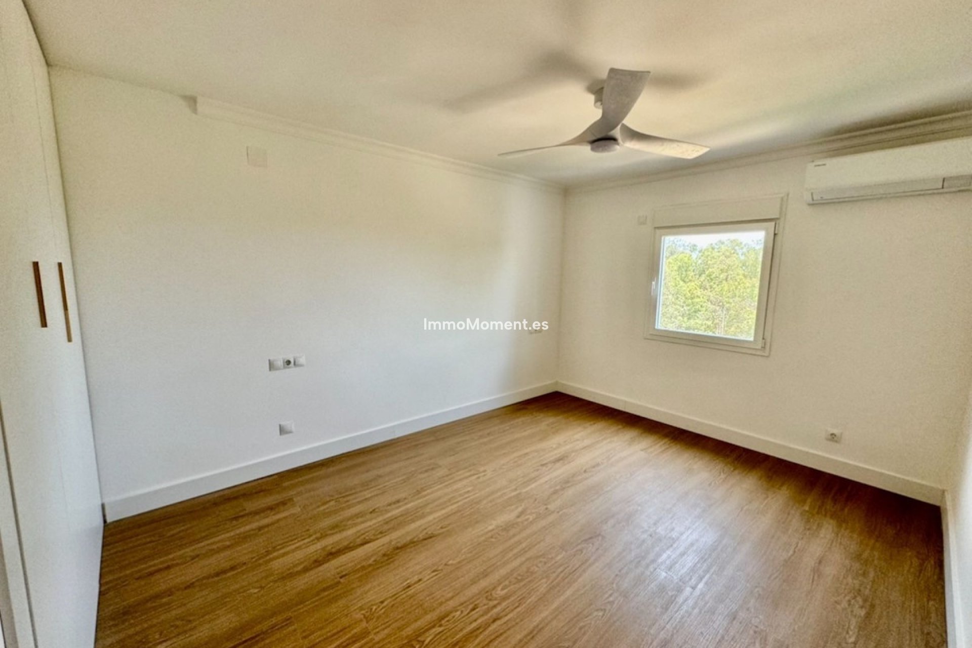 Revente - Appartement - Estepona  - Atalaya