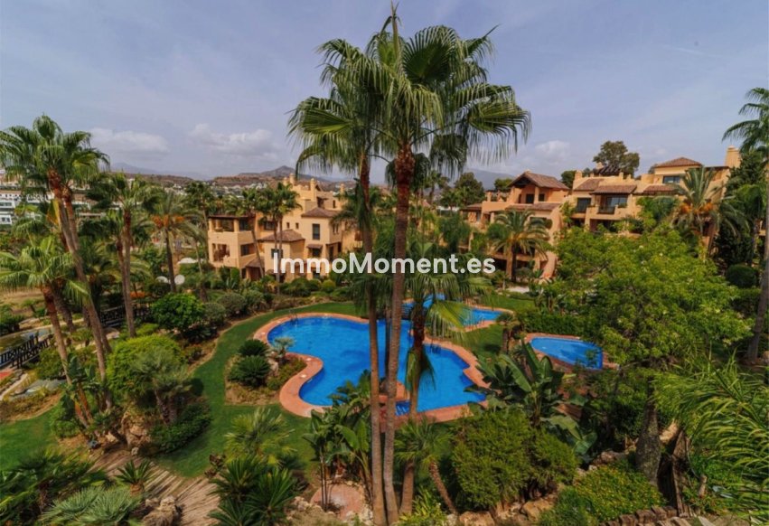 Revente - Appartement - Estepona  - Benamara