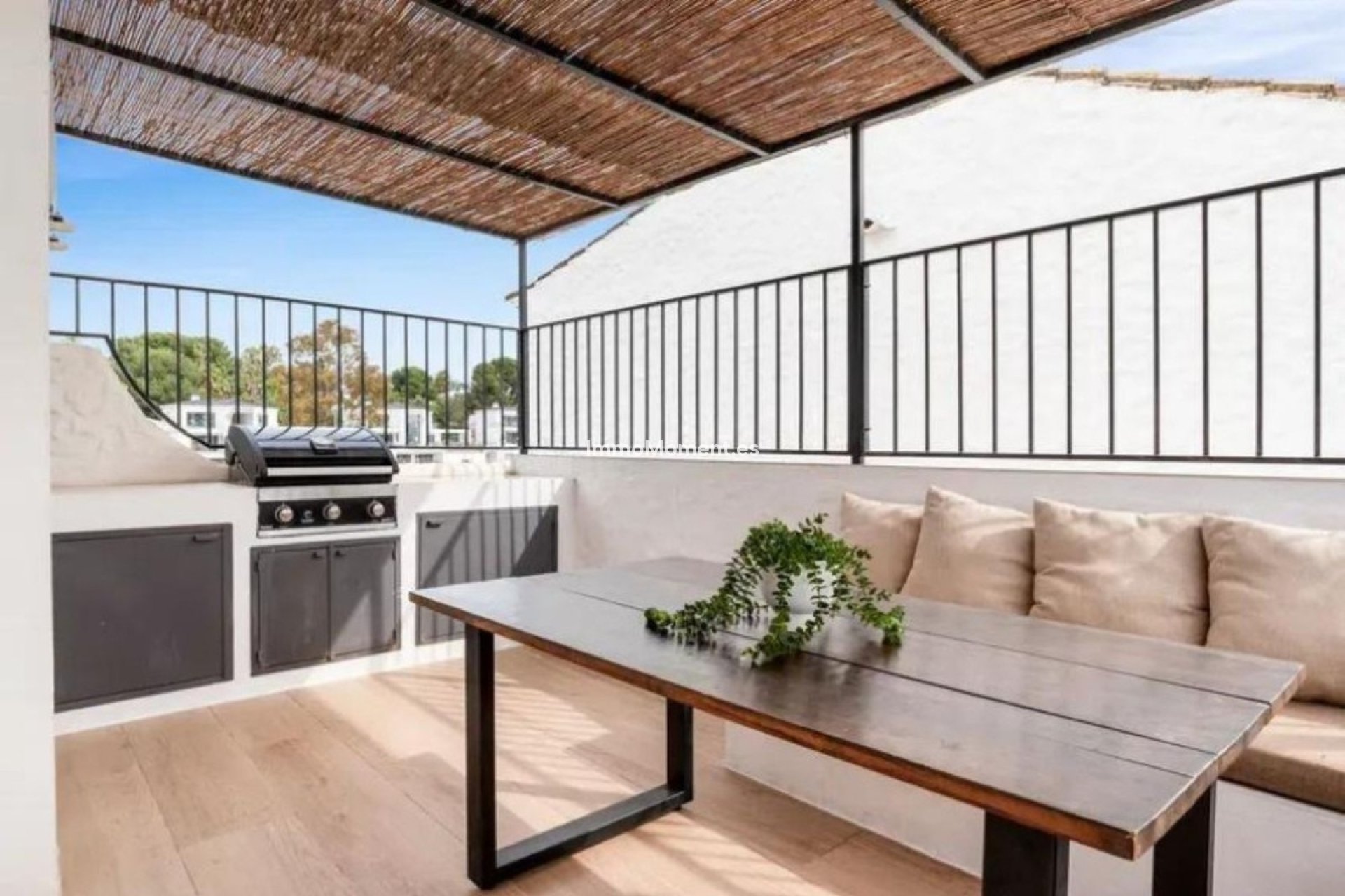 Revente - Appartement - Estepona  - Benamara