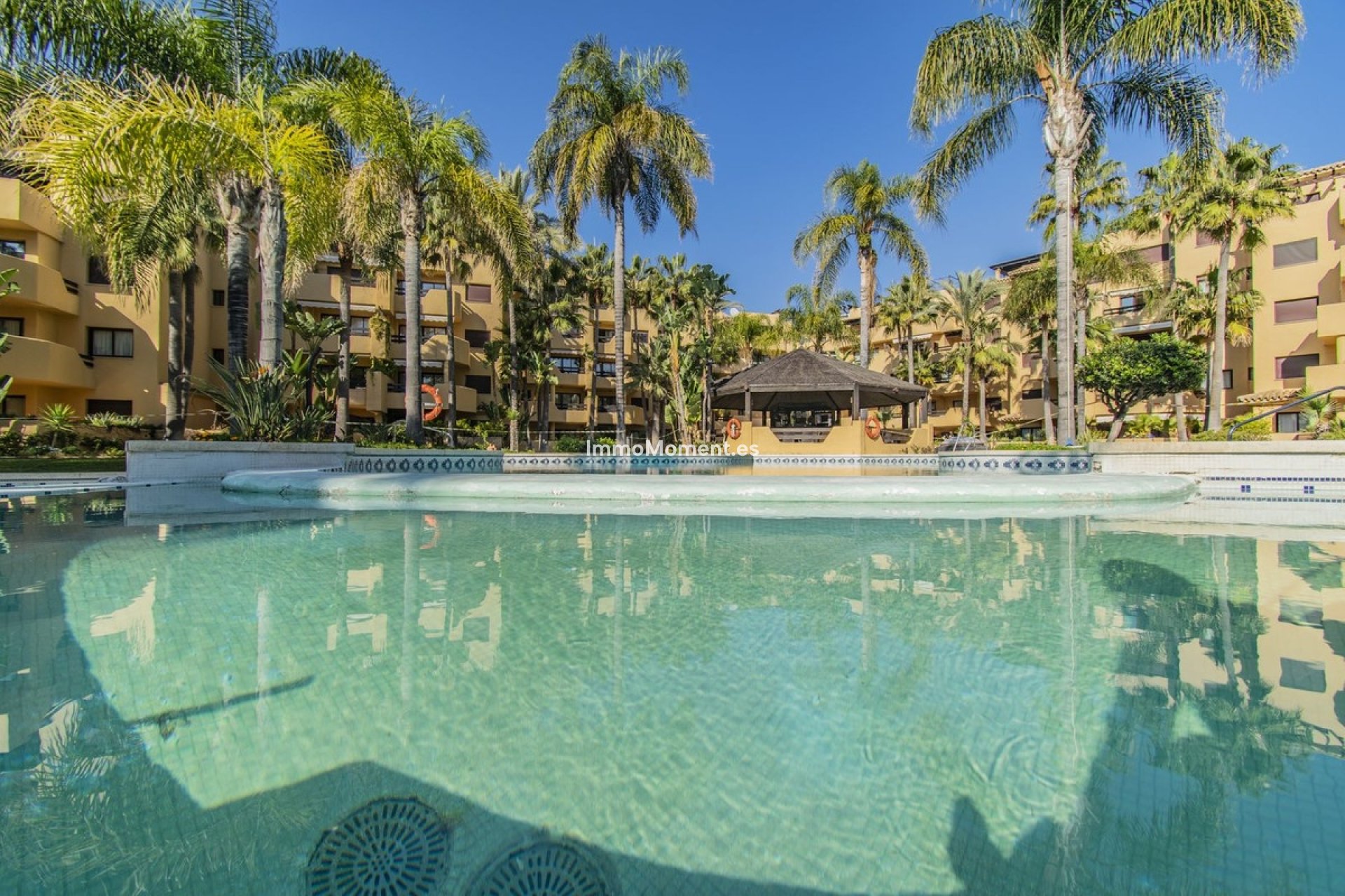 Revente - Appartement - Estepona  - Costalita