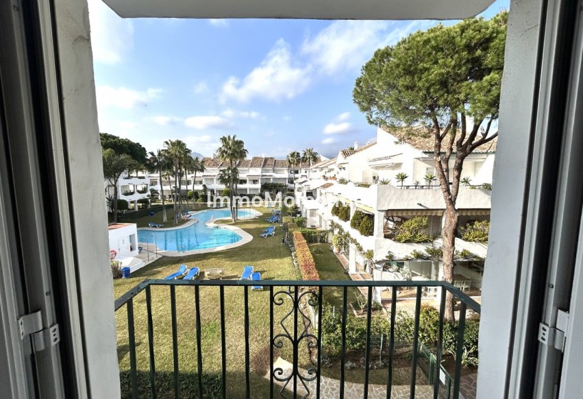 Revente - Appartement - Estepona  - El Presidente