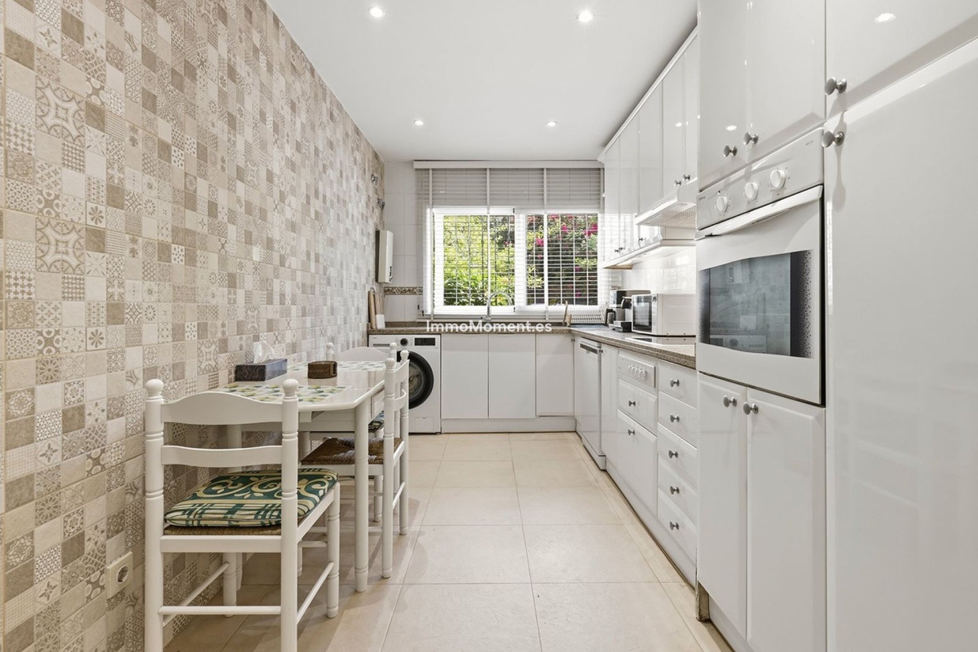 Revente - Appartement - Estepona  - Estepona Centro