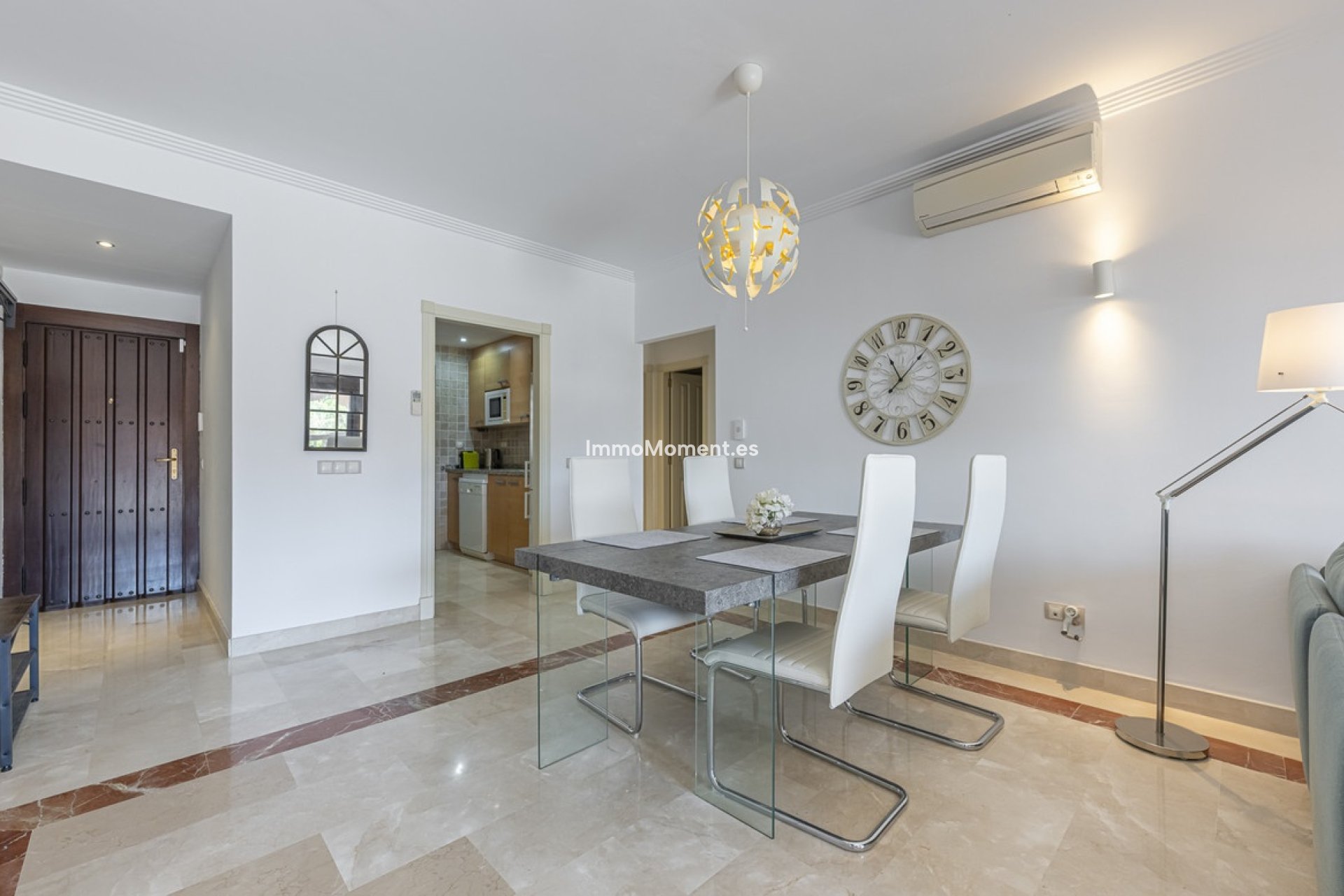 Revente - Appartement - Estepona  - Estepona Centro