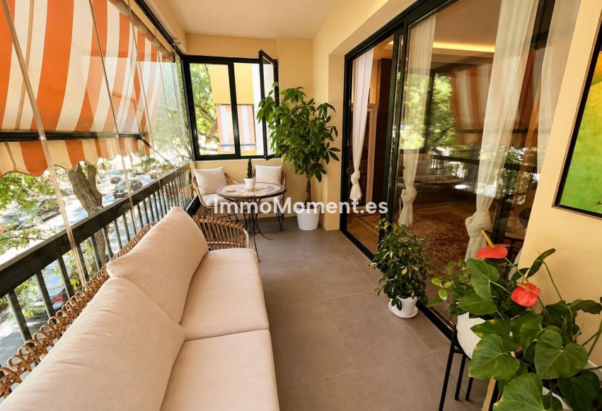 Revente - Appartement - Estepona  - Estepona Centro