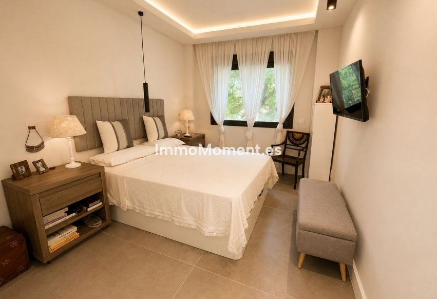 Revente - Appartement - Estepona  - Estepona Centro