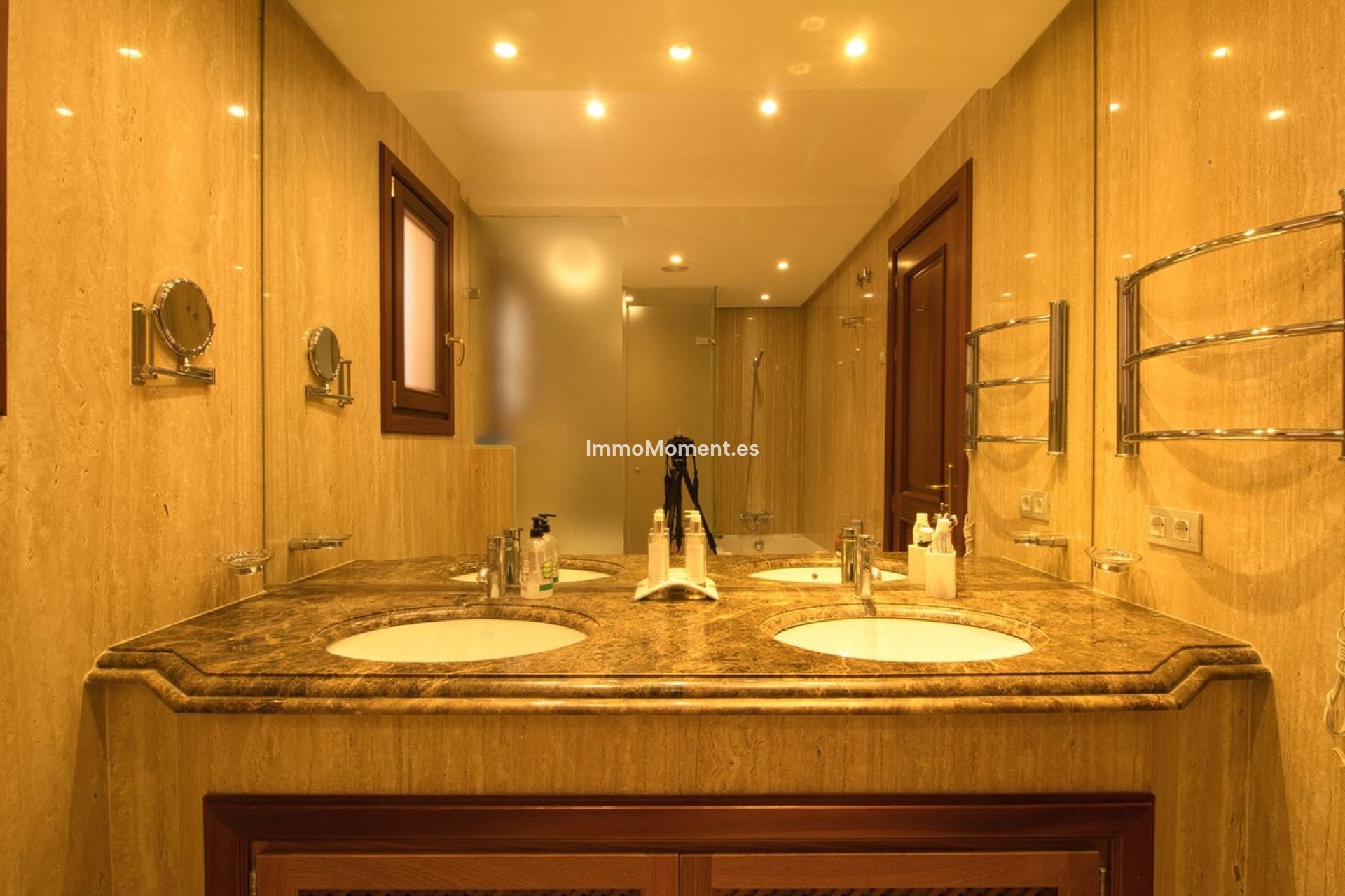 Revente - Appartement - Estepona  - Estepona Centro