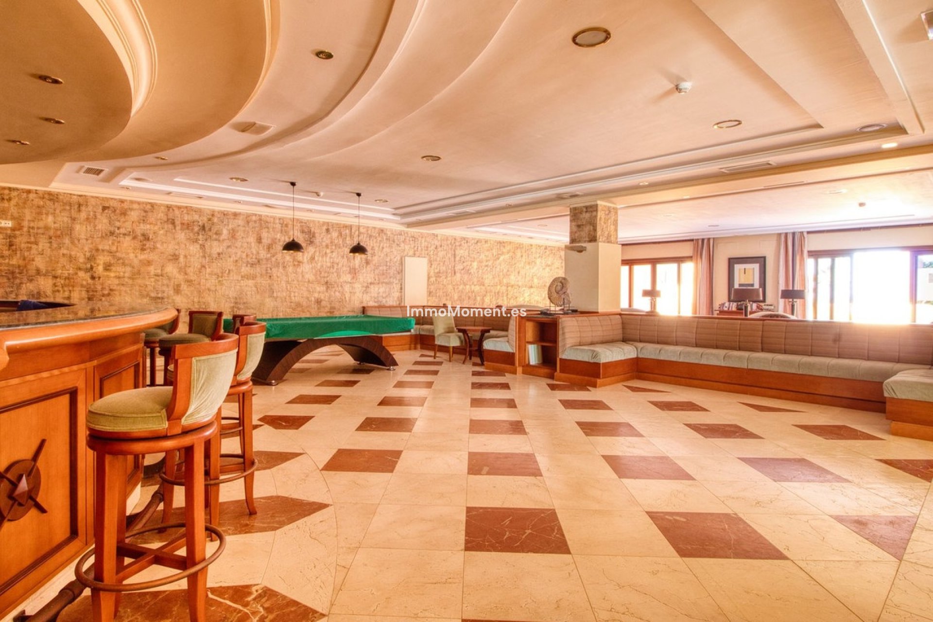 Revente - Appartement - Estepona  - Estepona Centro