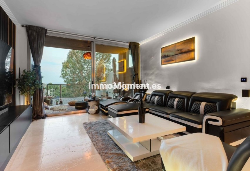 Revente - Appartement - Estepona  - Estepona Centro