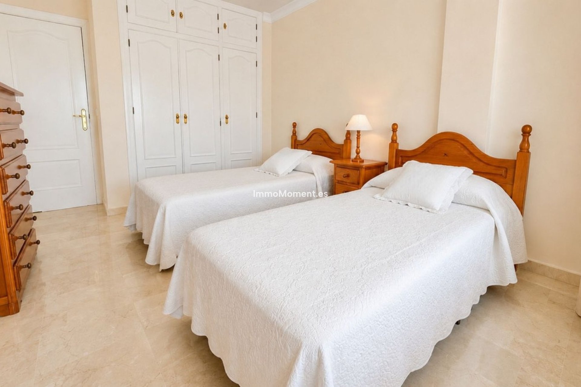 Revente - Appartement - Estepona  - Estepona Centro