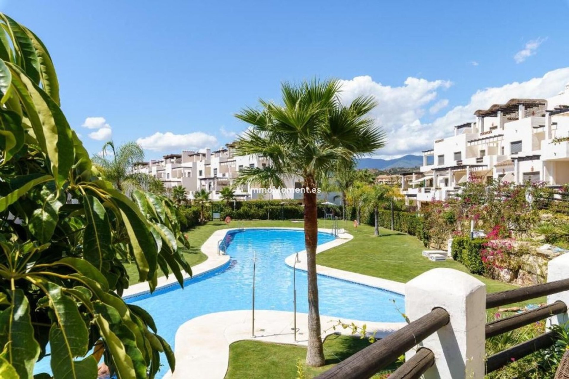 Revente - Appartement - Estepona  - Estepona Centro
