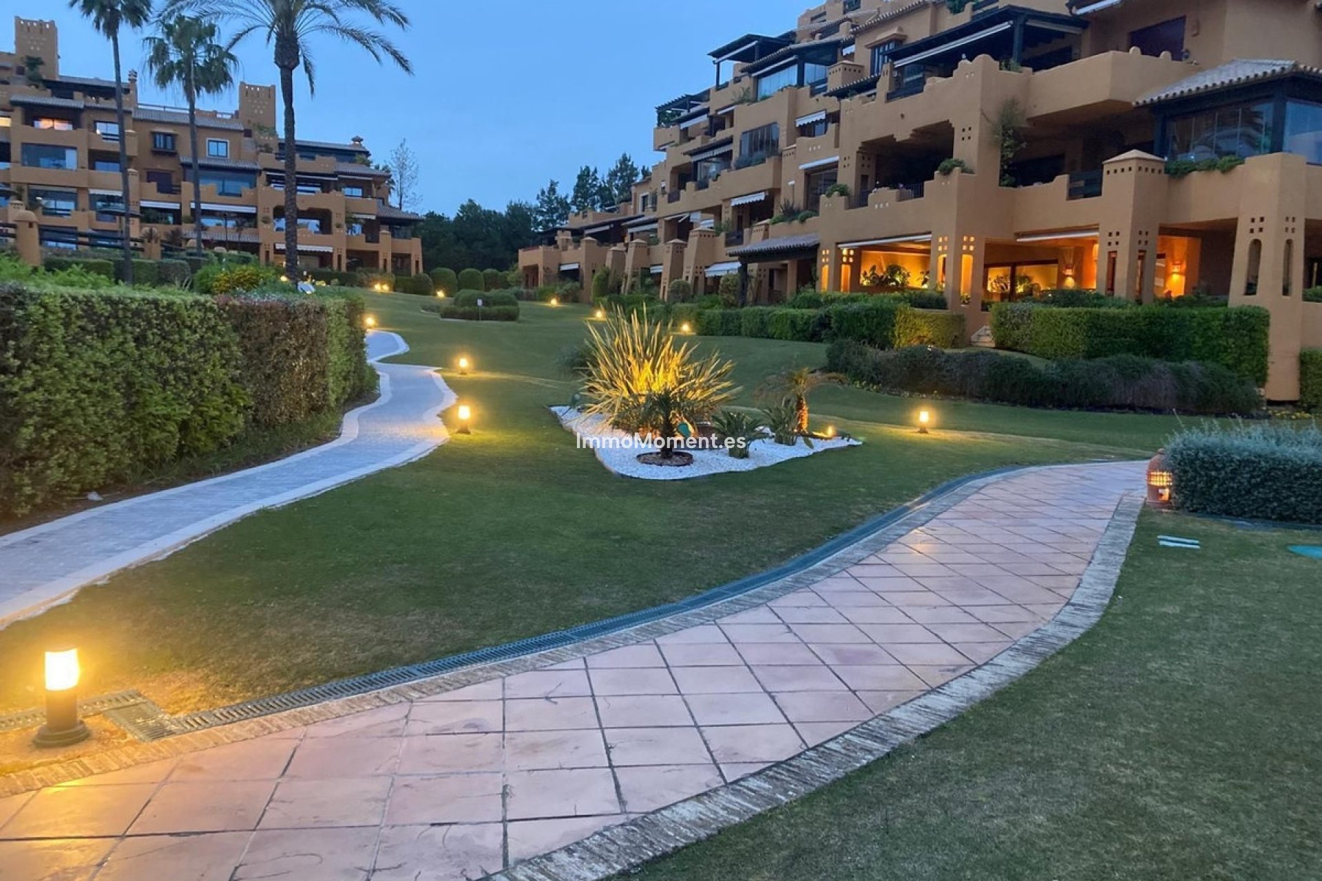 Revente - Appartement - Estepona  - Estepona Centro