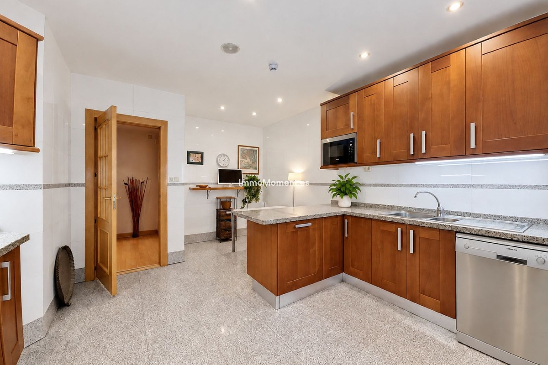 Revente - Appartement - Estepona  - Estepona Centro
