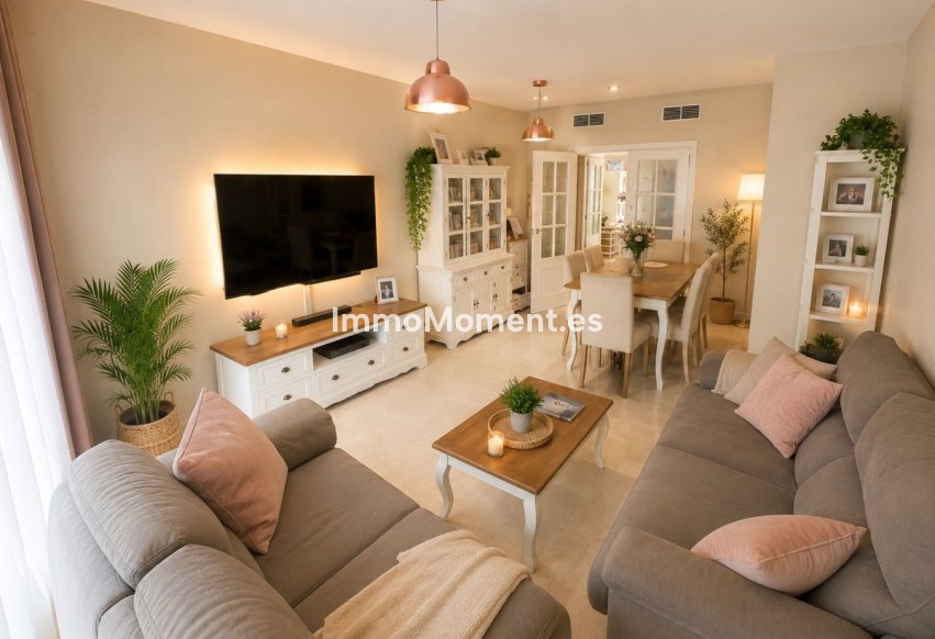 Revente - Appartement - Estepona  - Estepona Centro