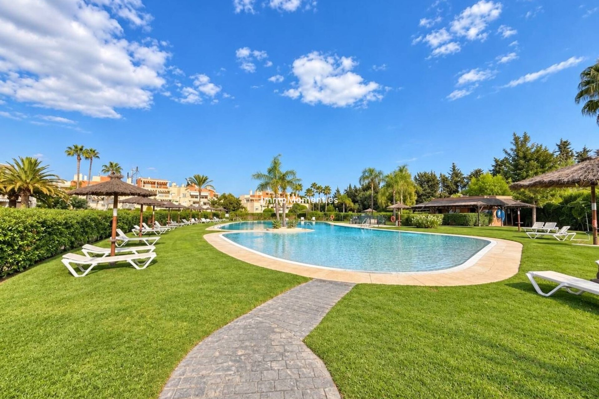 Revente - Appartement - Estepona  - Estepona Centro