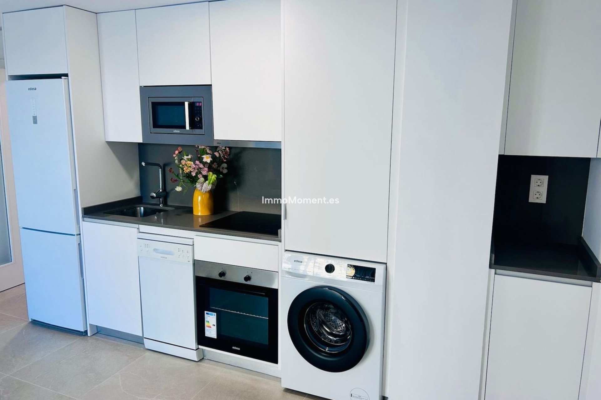 Revente - Appartement - Estepona  - Estepona Centro