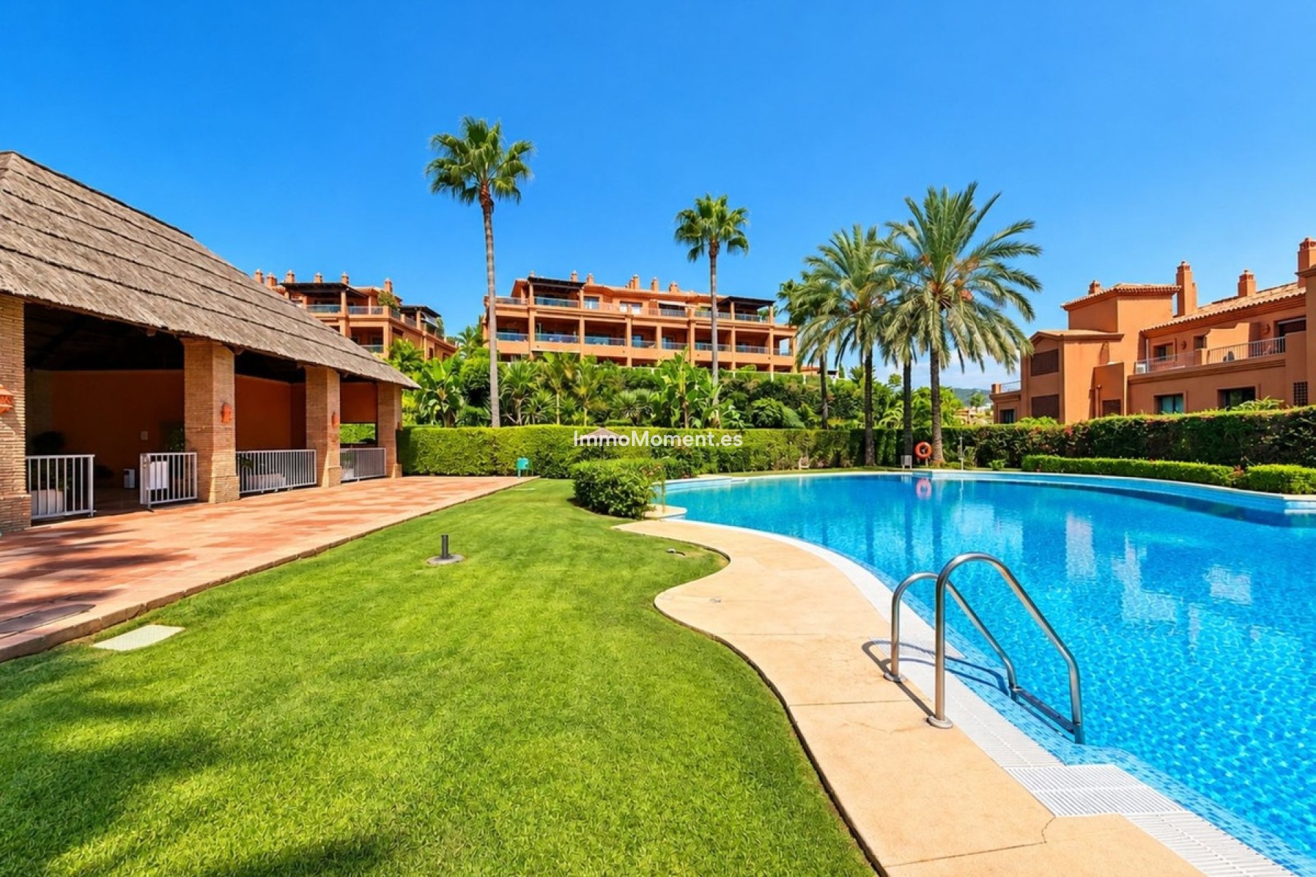 Revente - Appartement - Estepona  - Estepona Centro
