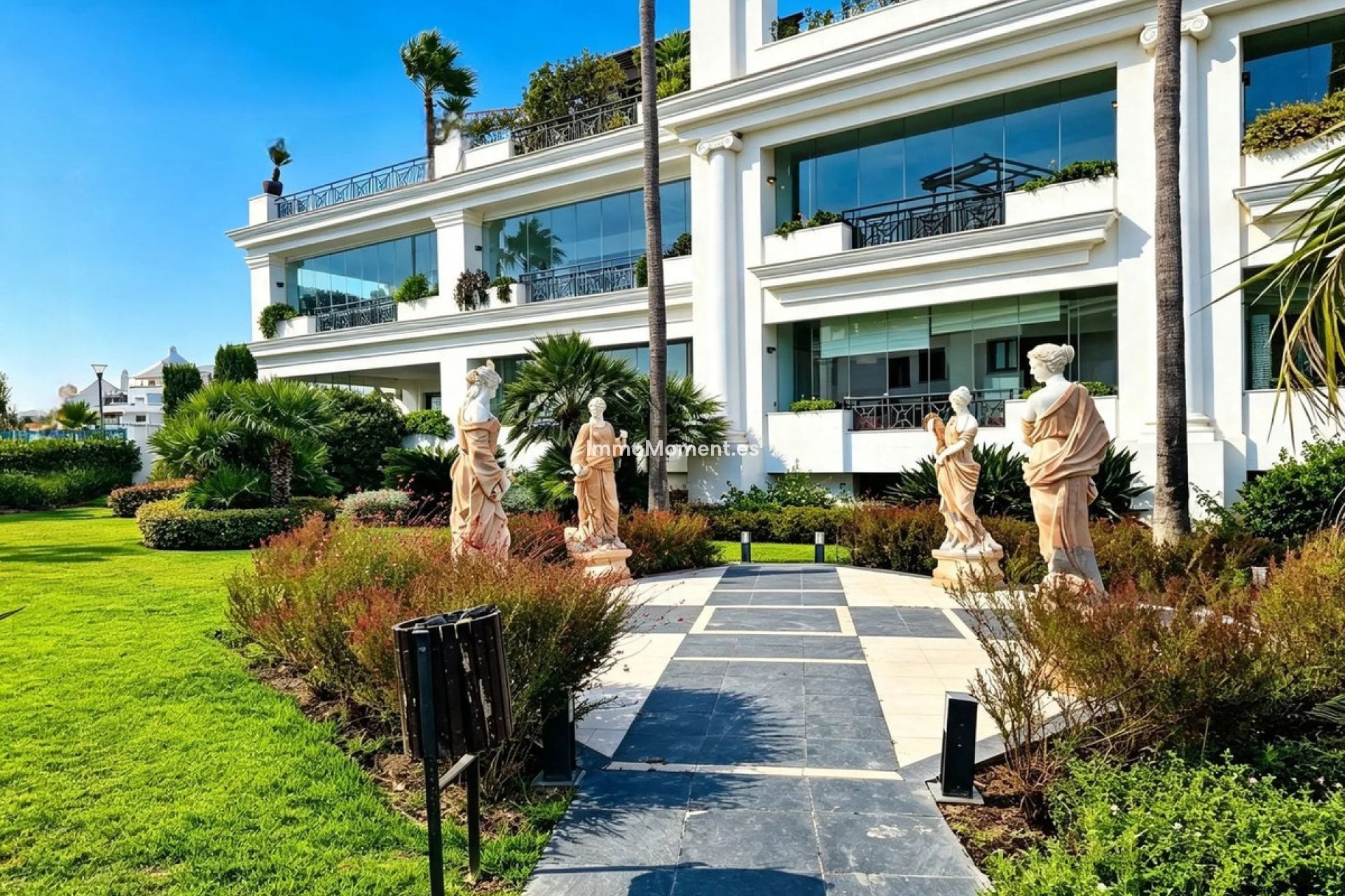 Revente - Appartement - Estepona  - Estepona Centro