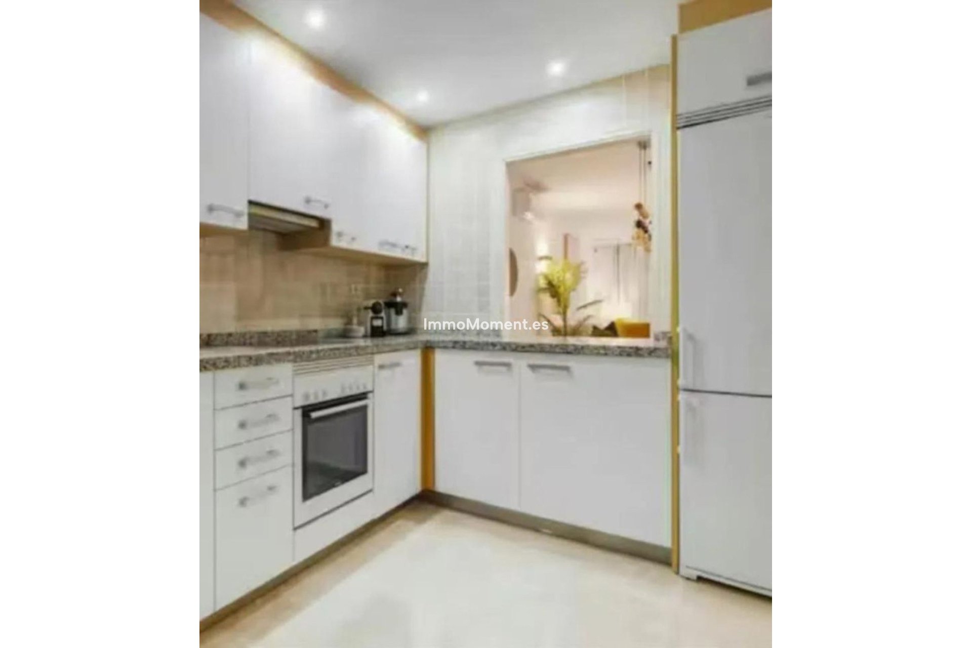 Revente - Appartement - Estepona  - Estepona Centro