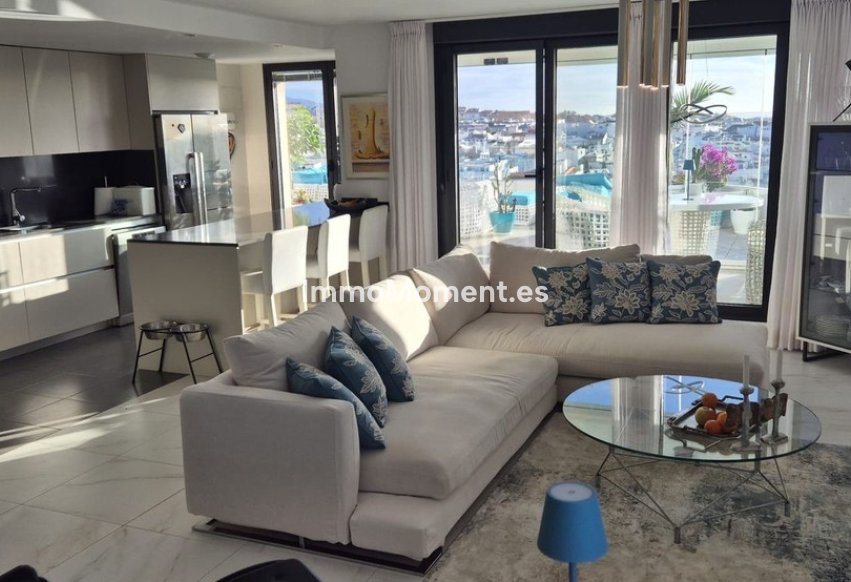 Revente - Appartement - Estepona  - Estepona Centro