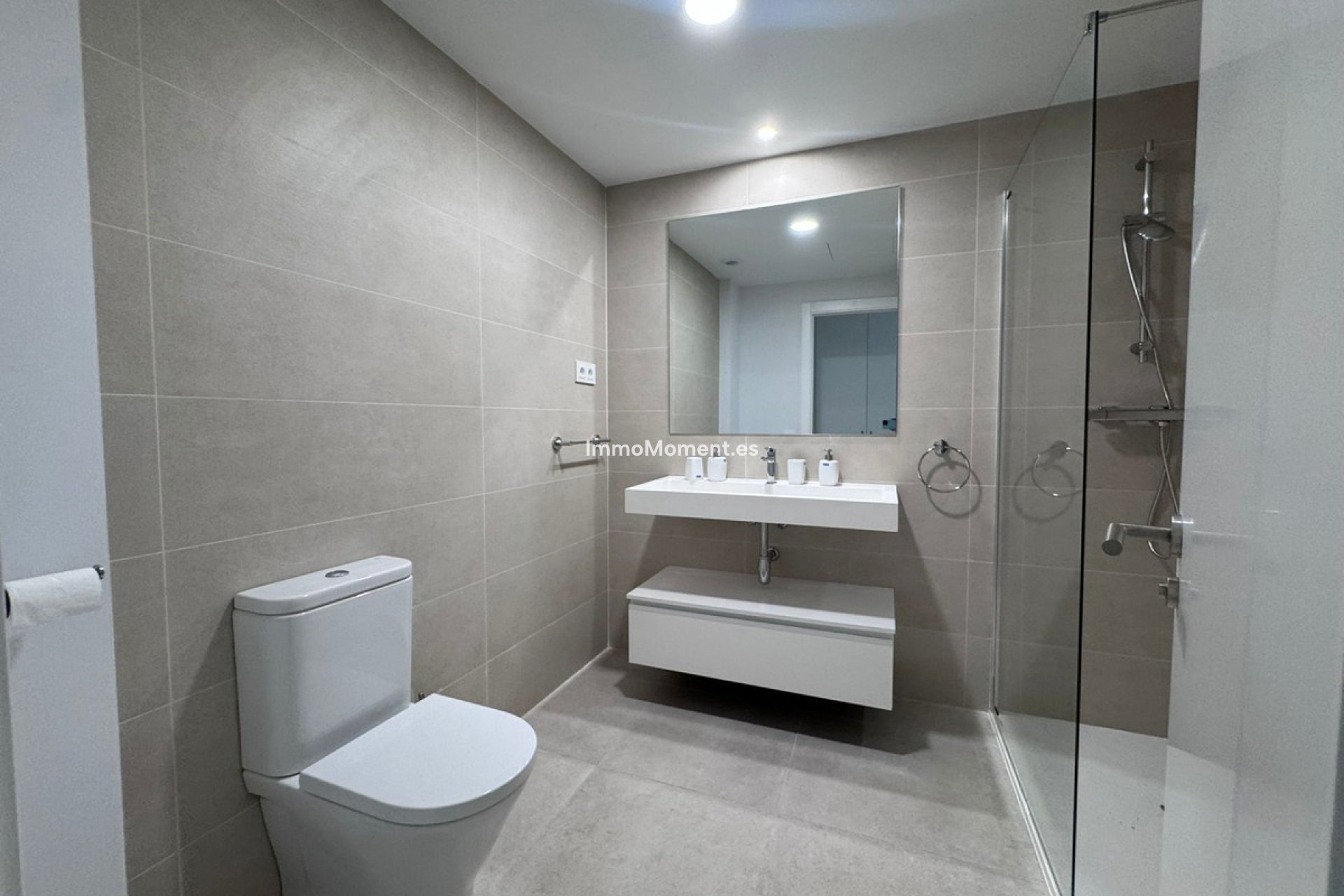 Revente - Appartement - Estepona  - Estepona Centro