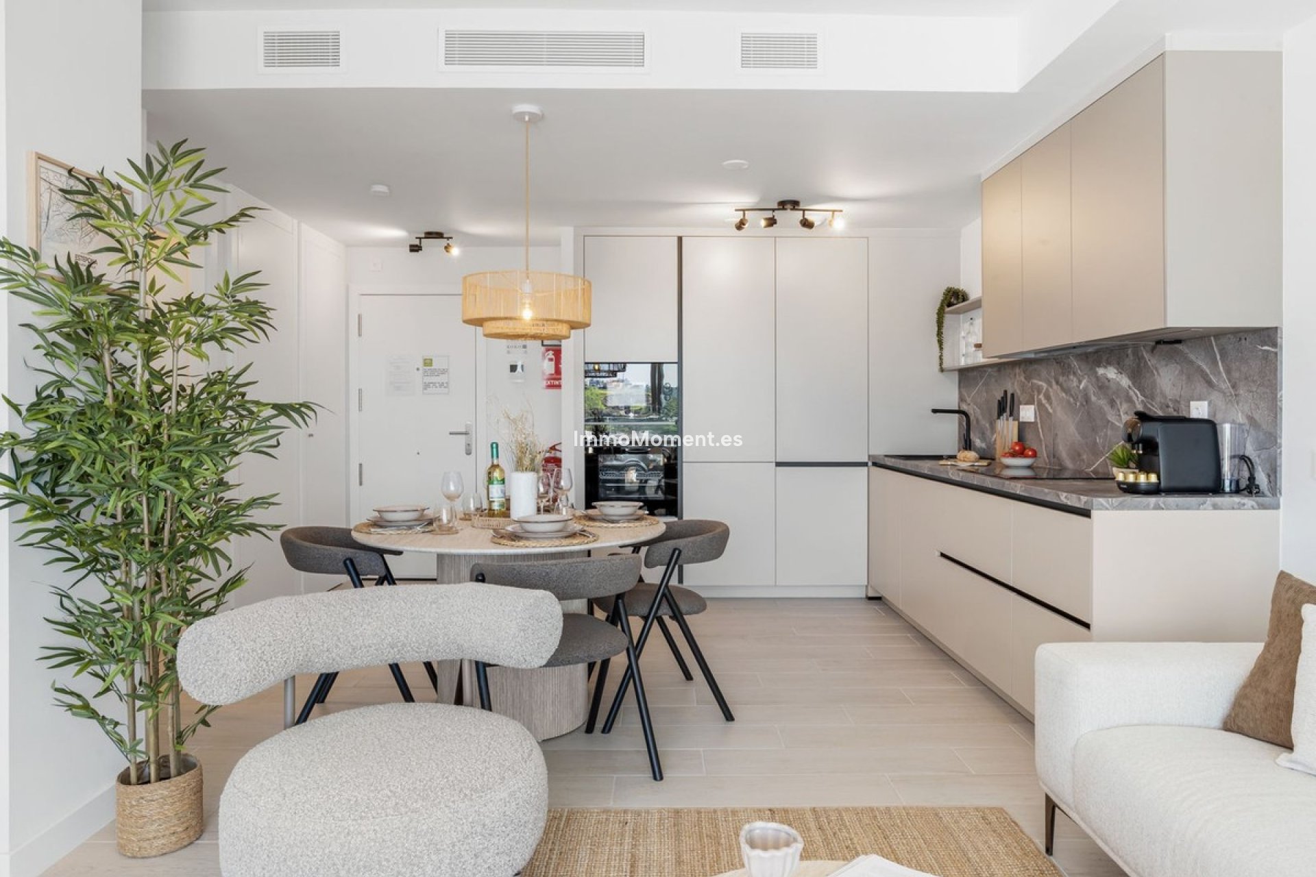 Revente - Appartement - Estepona  - Estepona Centro