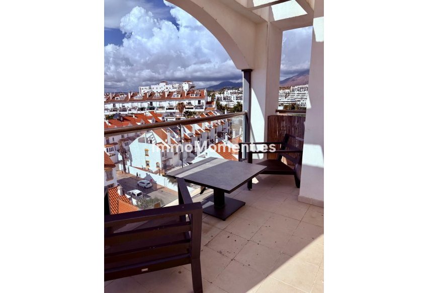 Revente - Appartement - Estepona  - Estepona Centro